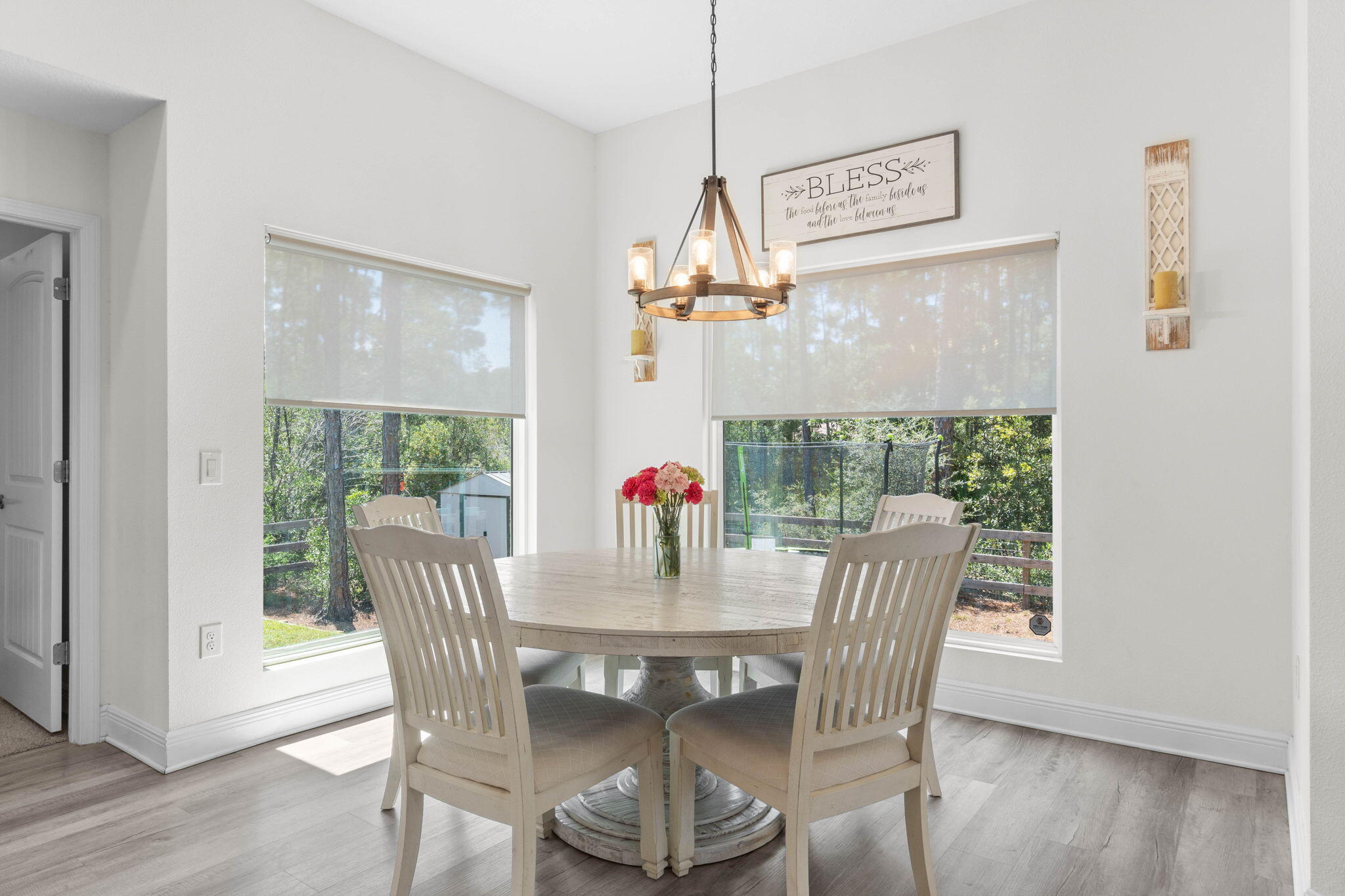 HOLLEY BY THE SEA - Residential