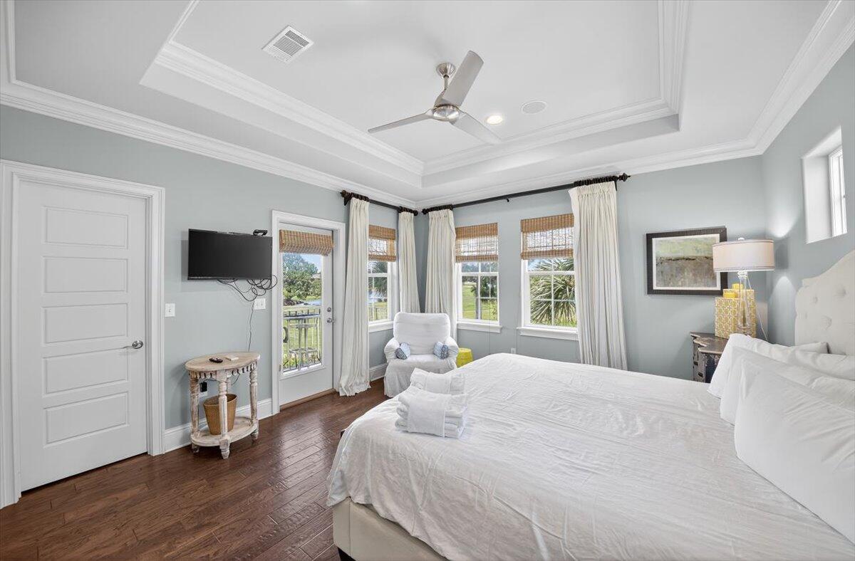 VILLA LAGO - Residential