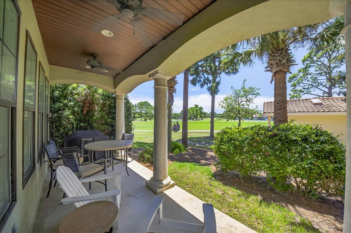 VILLA LAGO - Residential