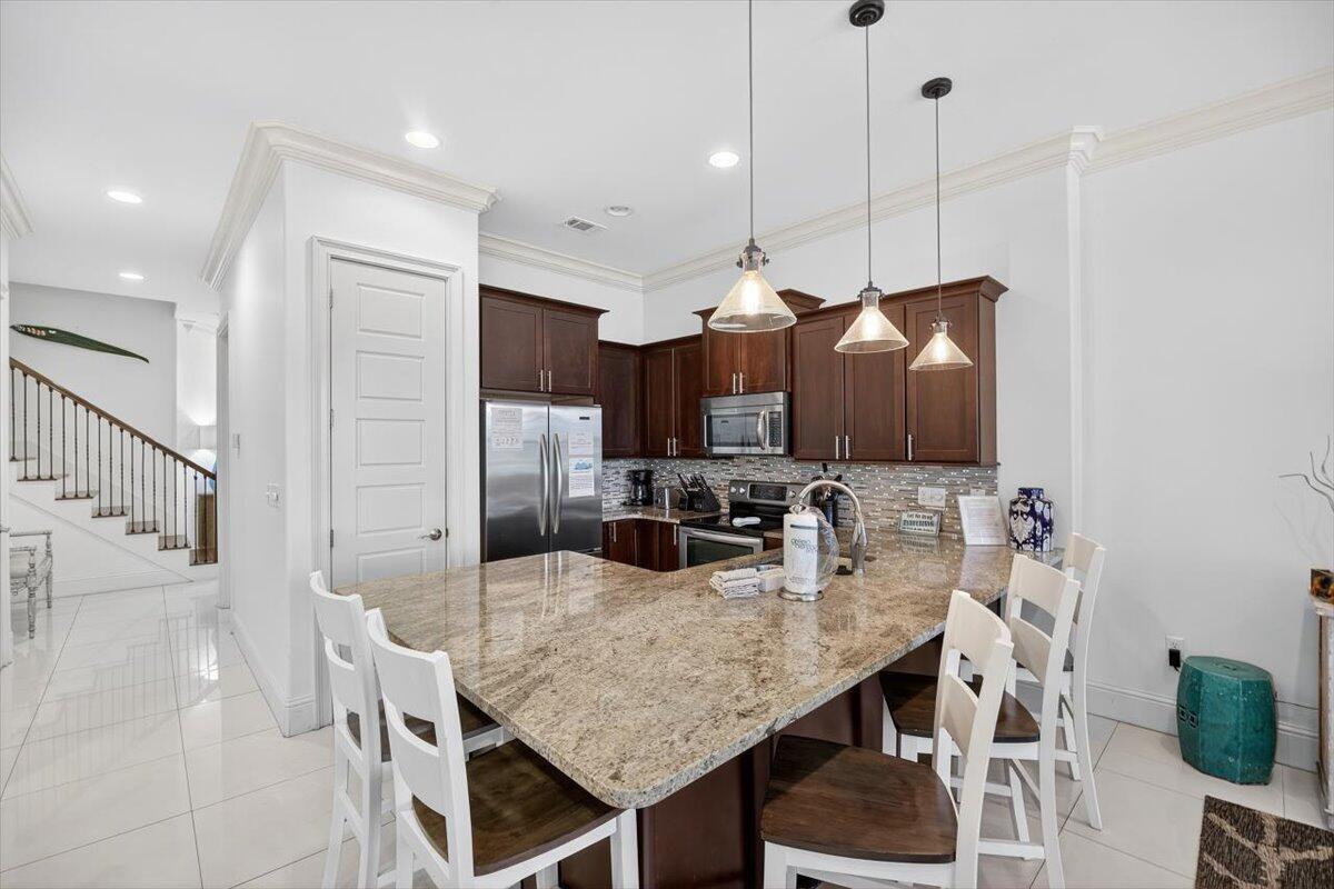 VILLA LAGO - Residential