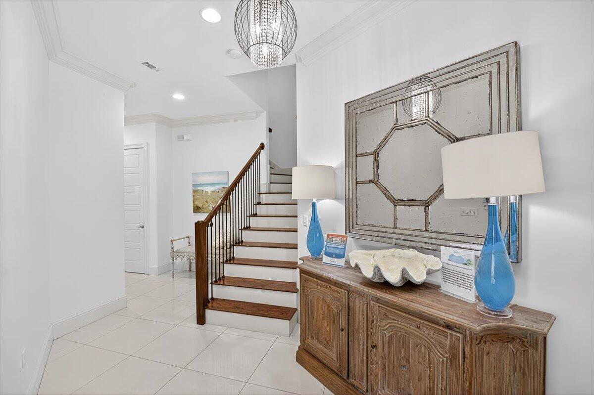 VILLA LAGO - Residential