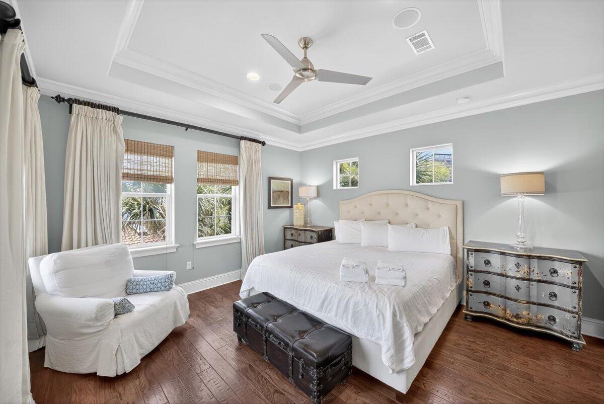 VILLA LAGO - Residential