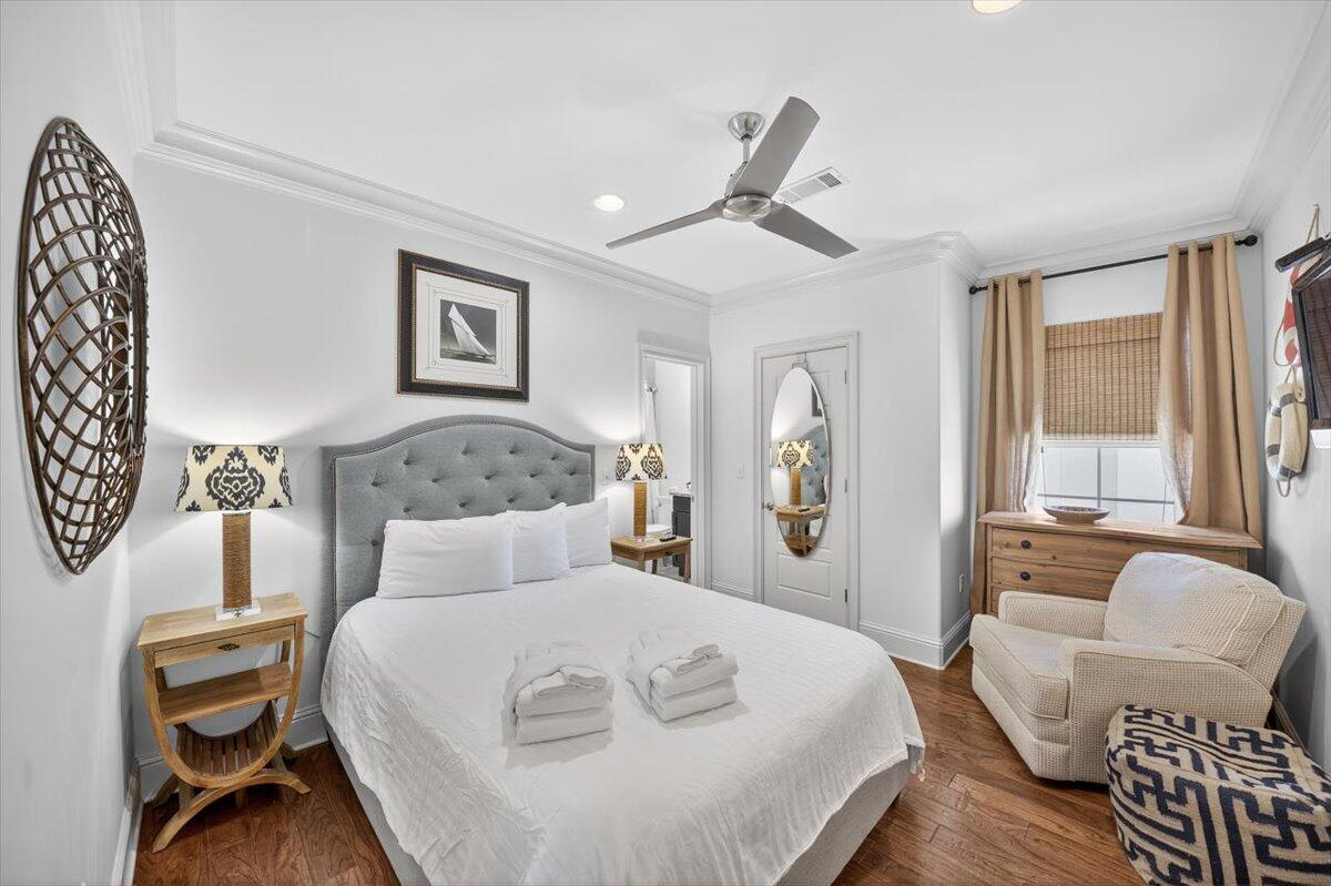 VILLA LAGO - Residential