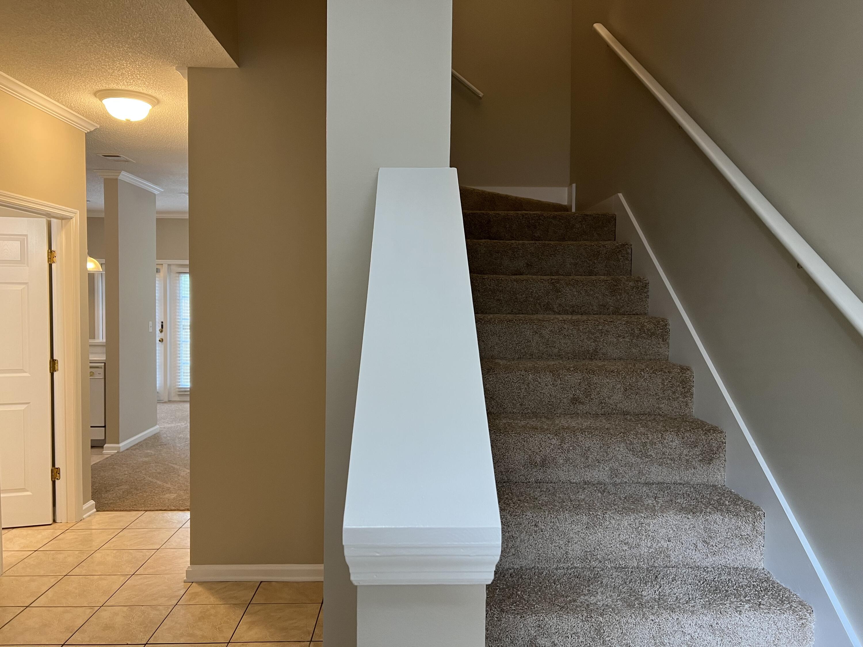 STONEGATE - Residential