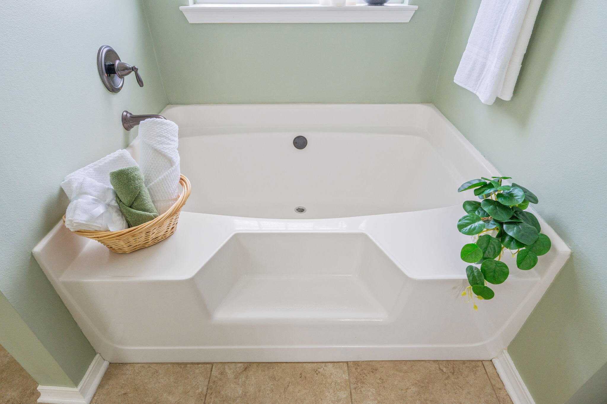 BROOKE ESTATES PH I - Residential