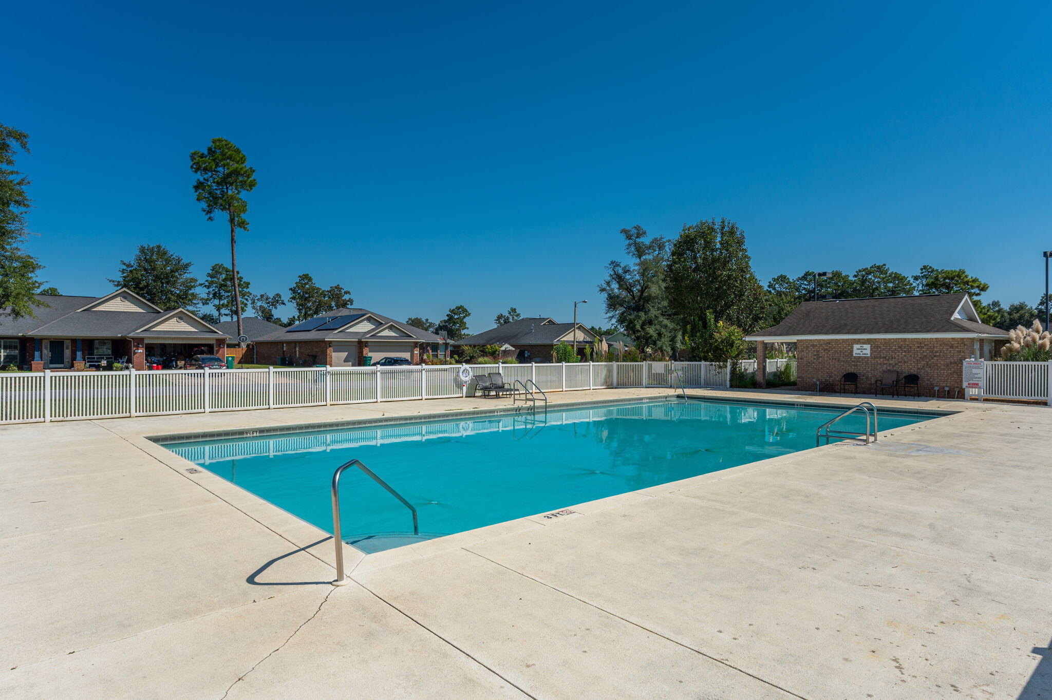 BROOKE ESTATES PH I - Residential