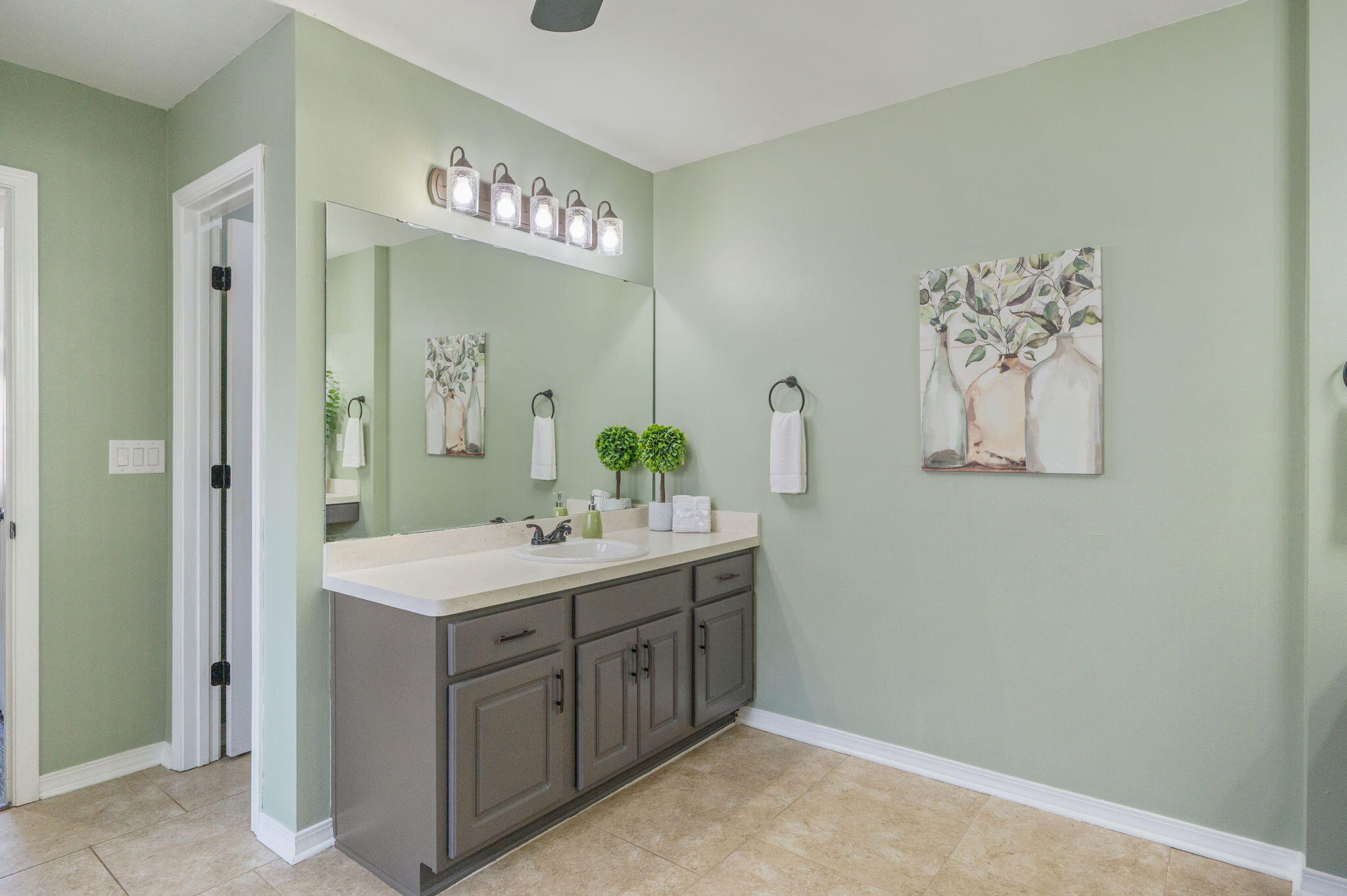 BROOKE ESTATES PH I - Residential