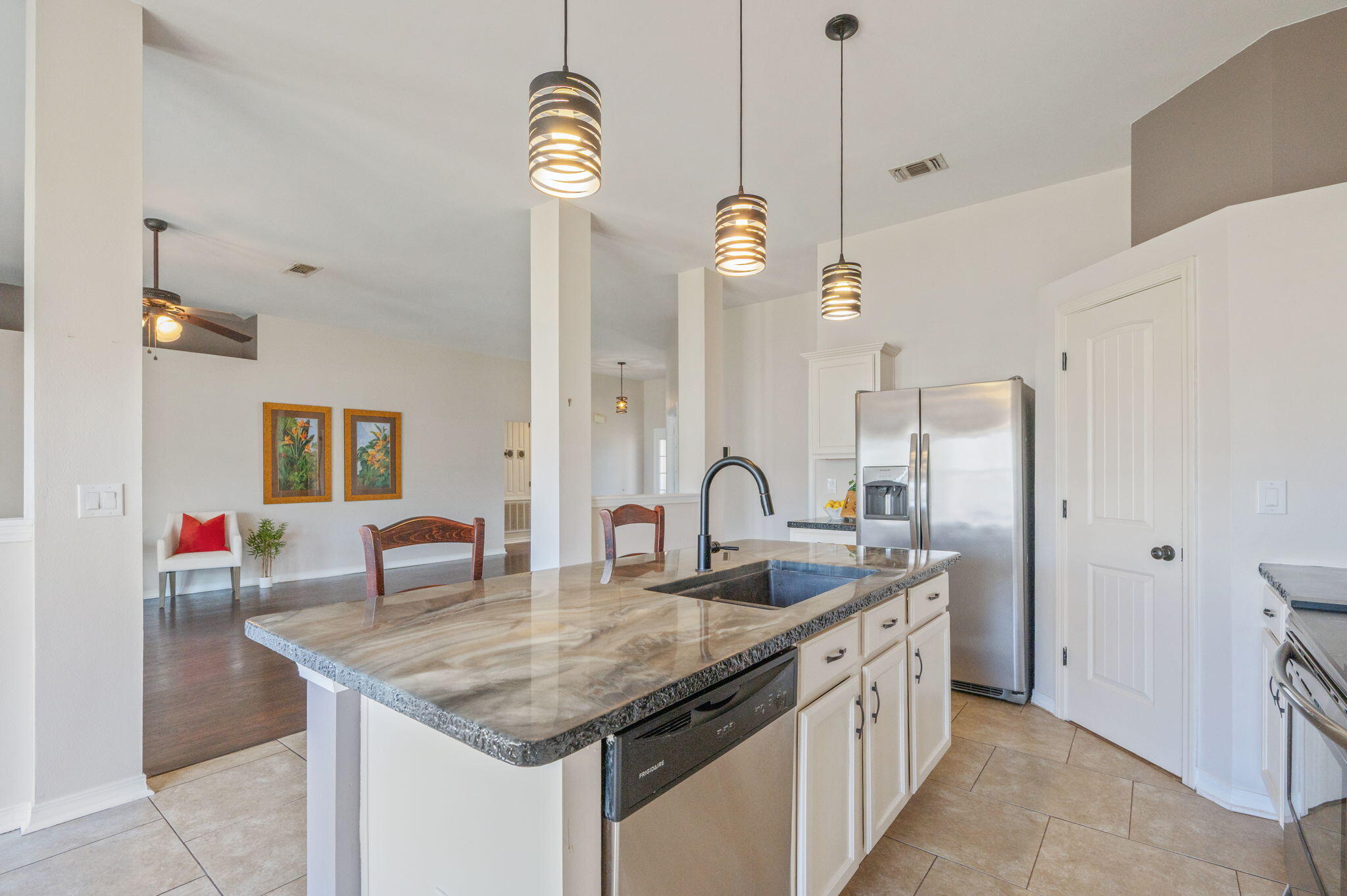 BROOKE ESTATES PH I - Residential