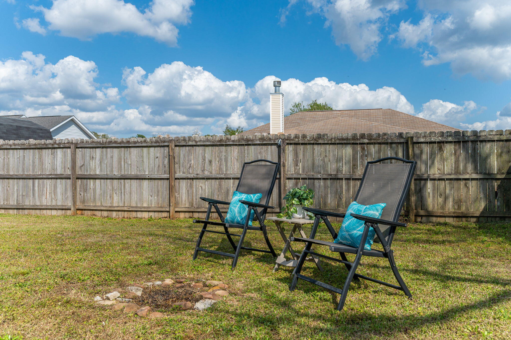 BROOKE ESTATES PH I - Residential