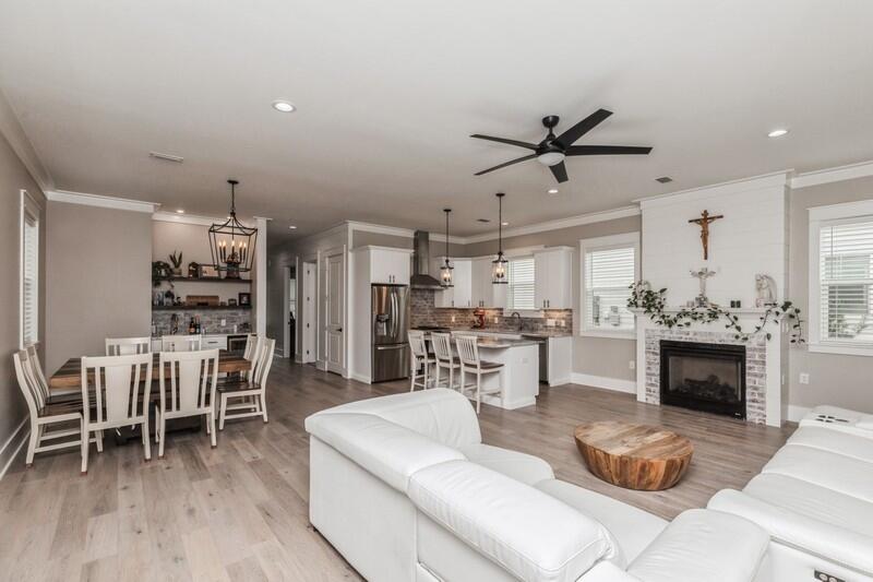 SACRED OAKS PH 1 - Residential