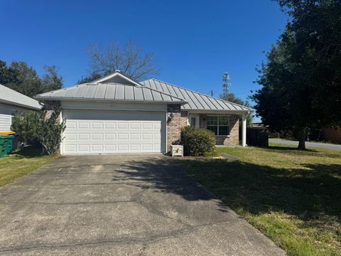 451 W Park Drive Mary Esther FL 32569