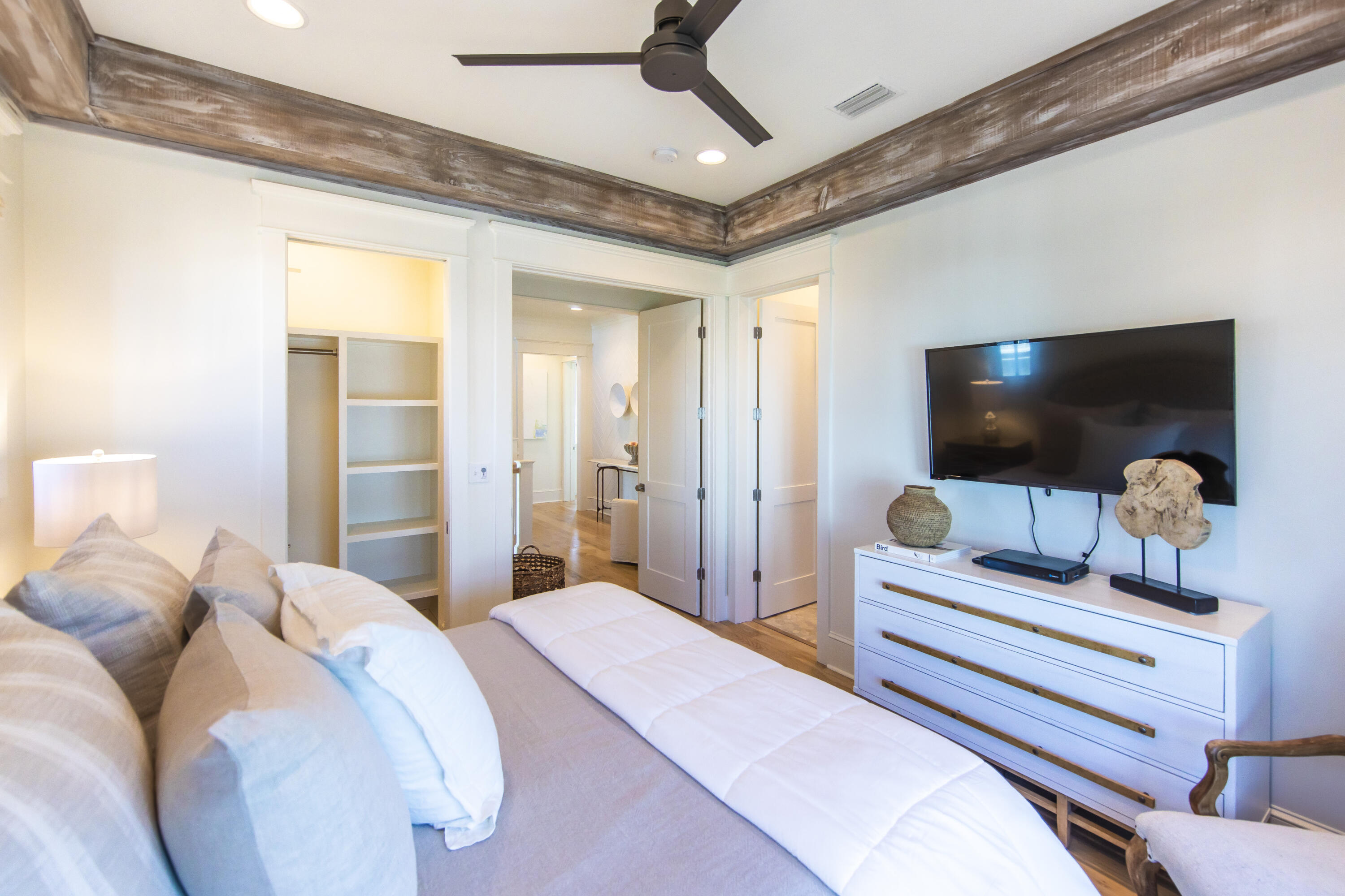 The Bluffs of Inlet - Residential