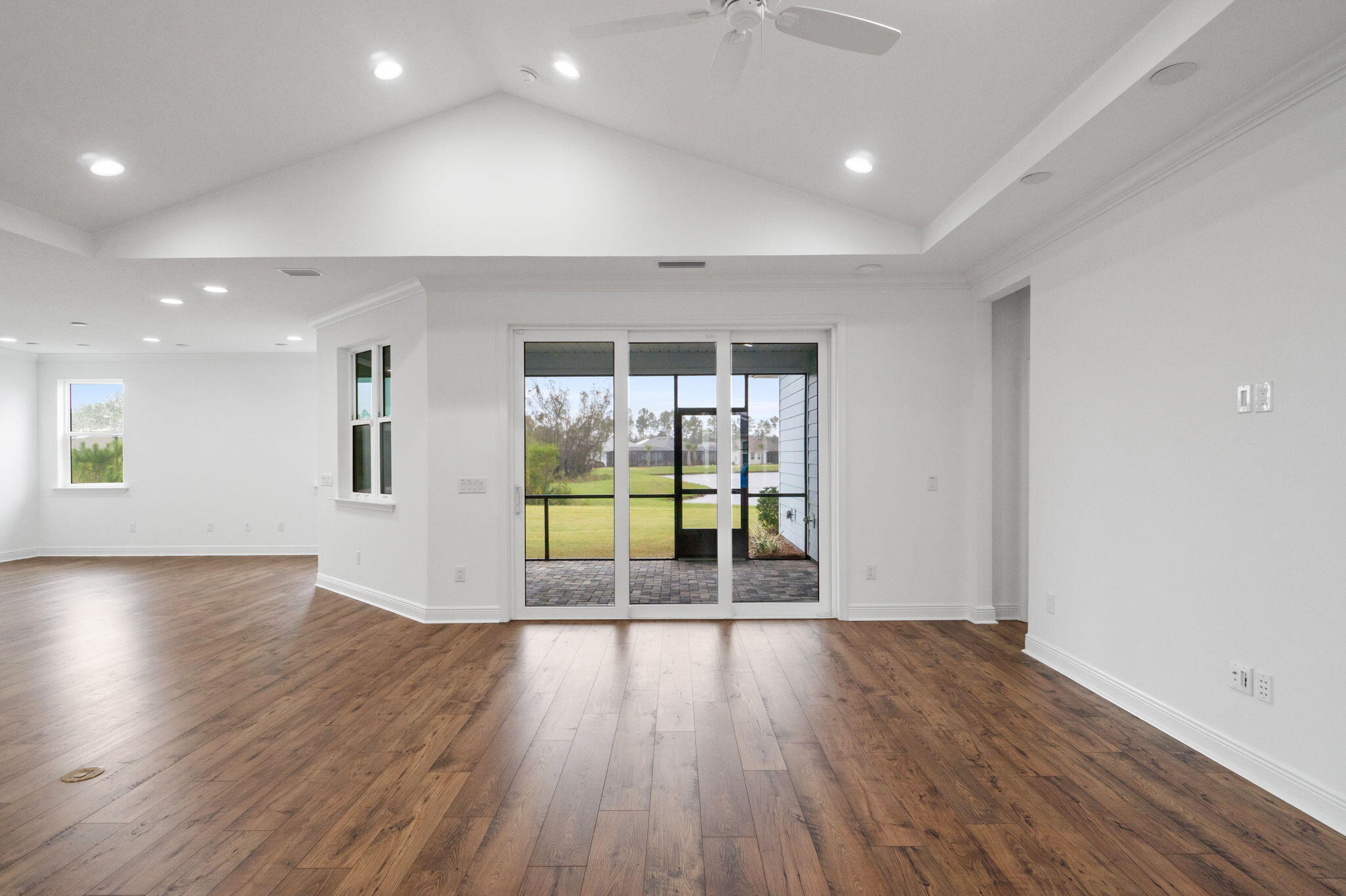 Latitude at Watersound
Latitude Margaritaville Watersound - Residential