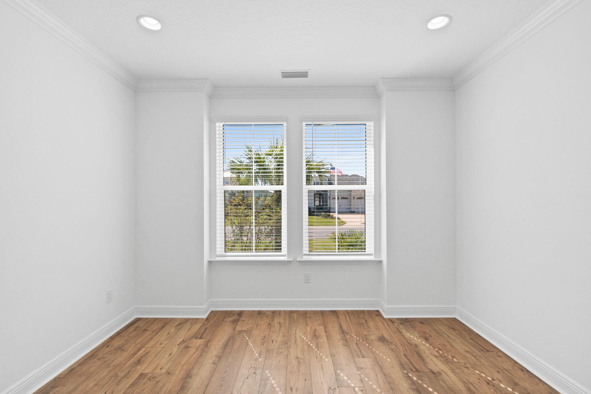 Latitude at Watersound
Latitude Margaritaville Watersound - Residential