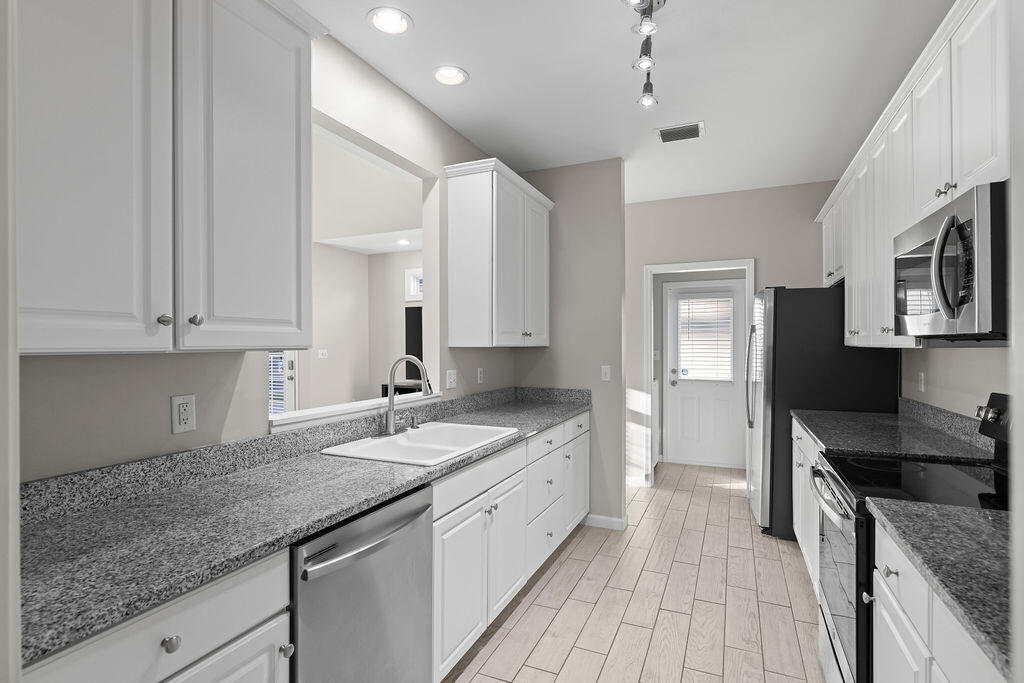 TUSCANY S/D - Residential