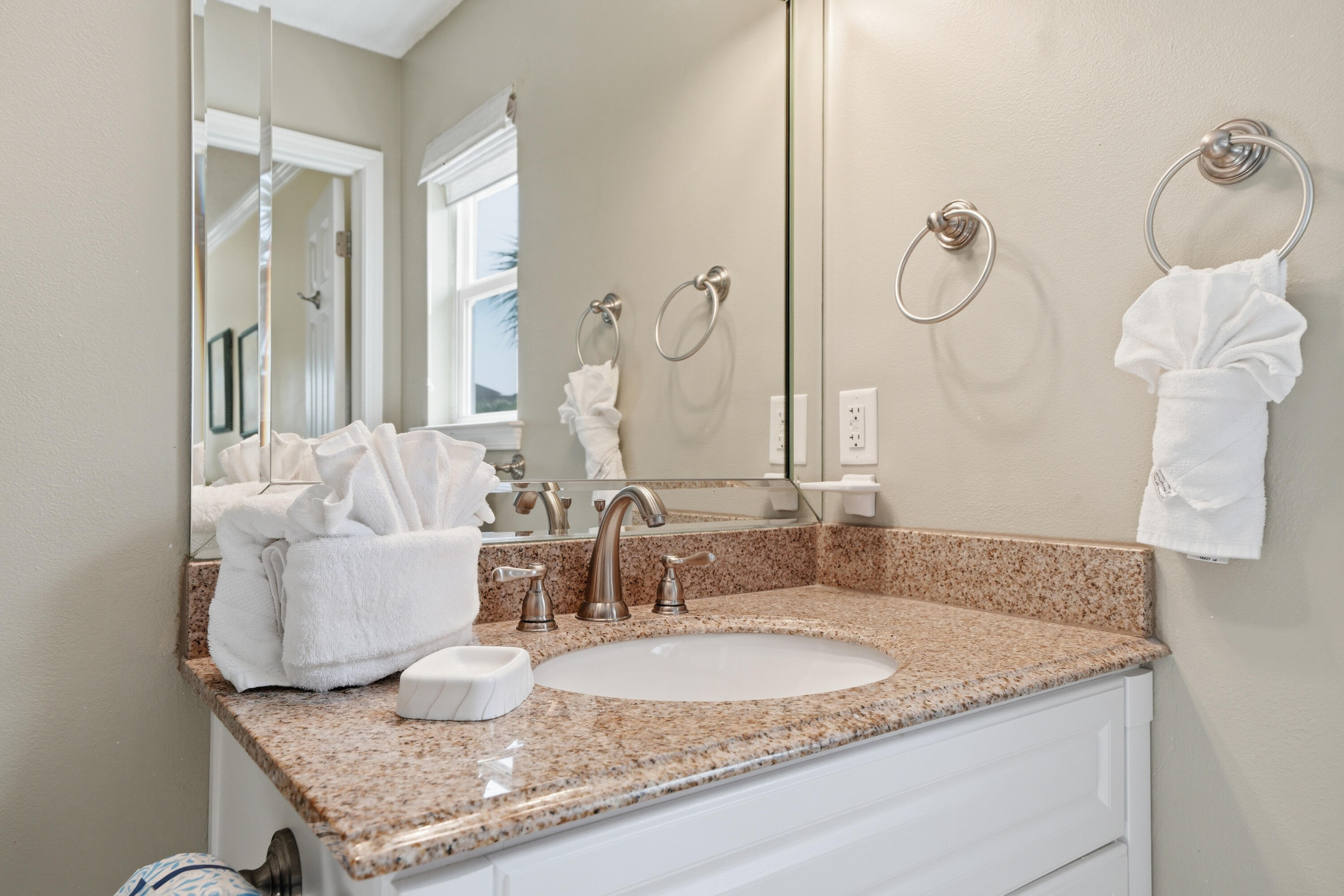 WINDANCER SHORES - Residential