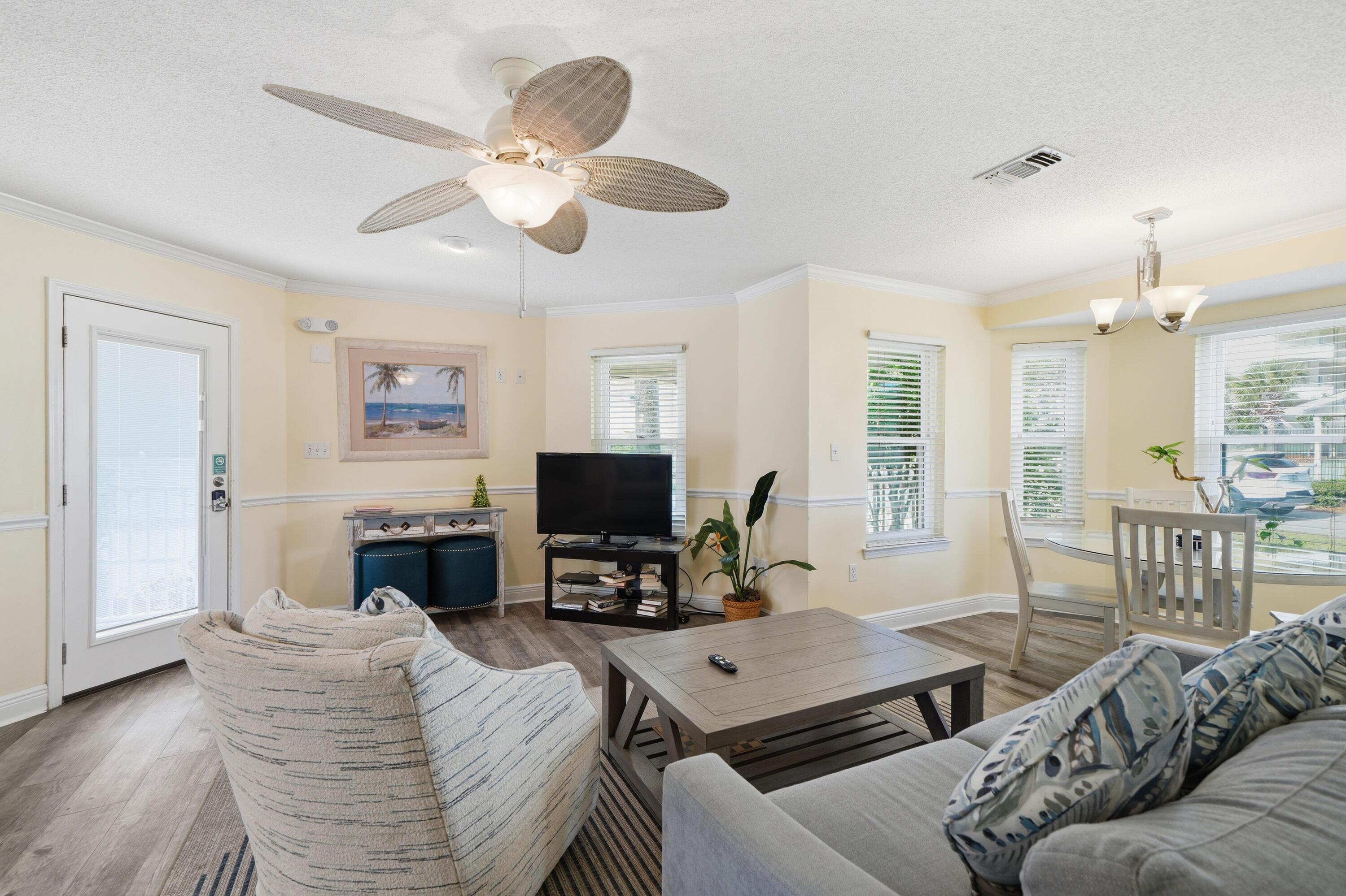 WINDANCER SHORES - Residential