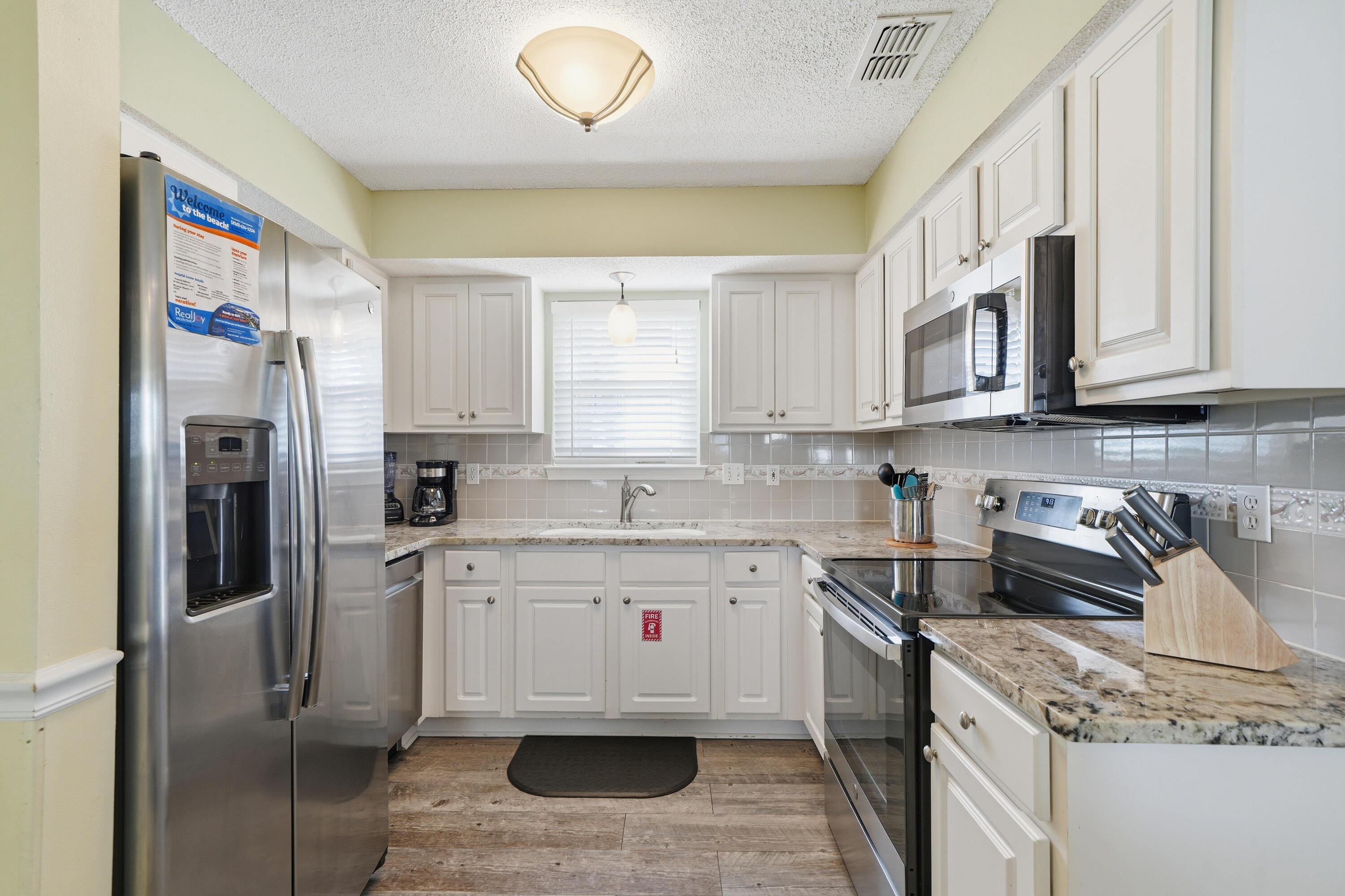 WINDANCER SHORES - Residential