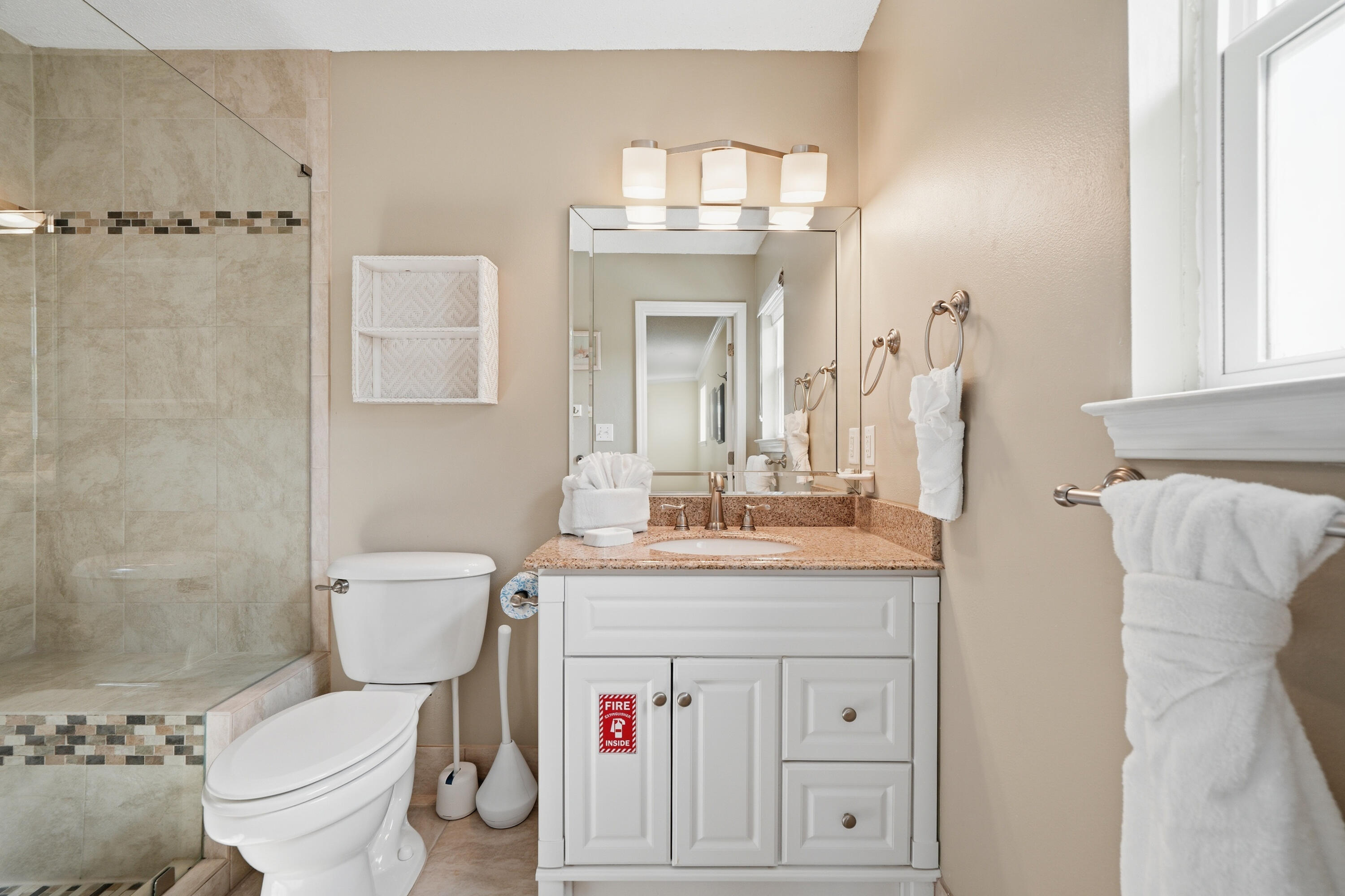 WINDANCER SHORES - Residential