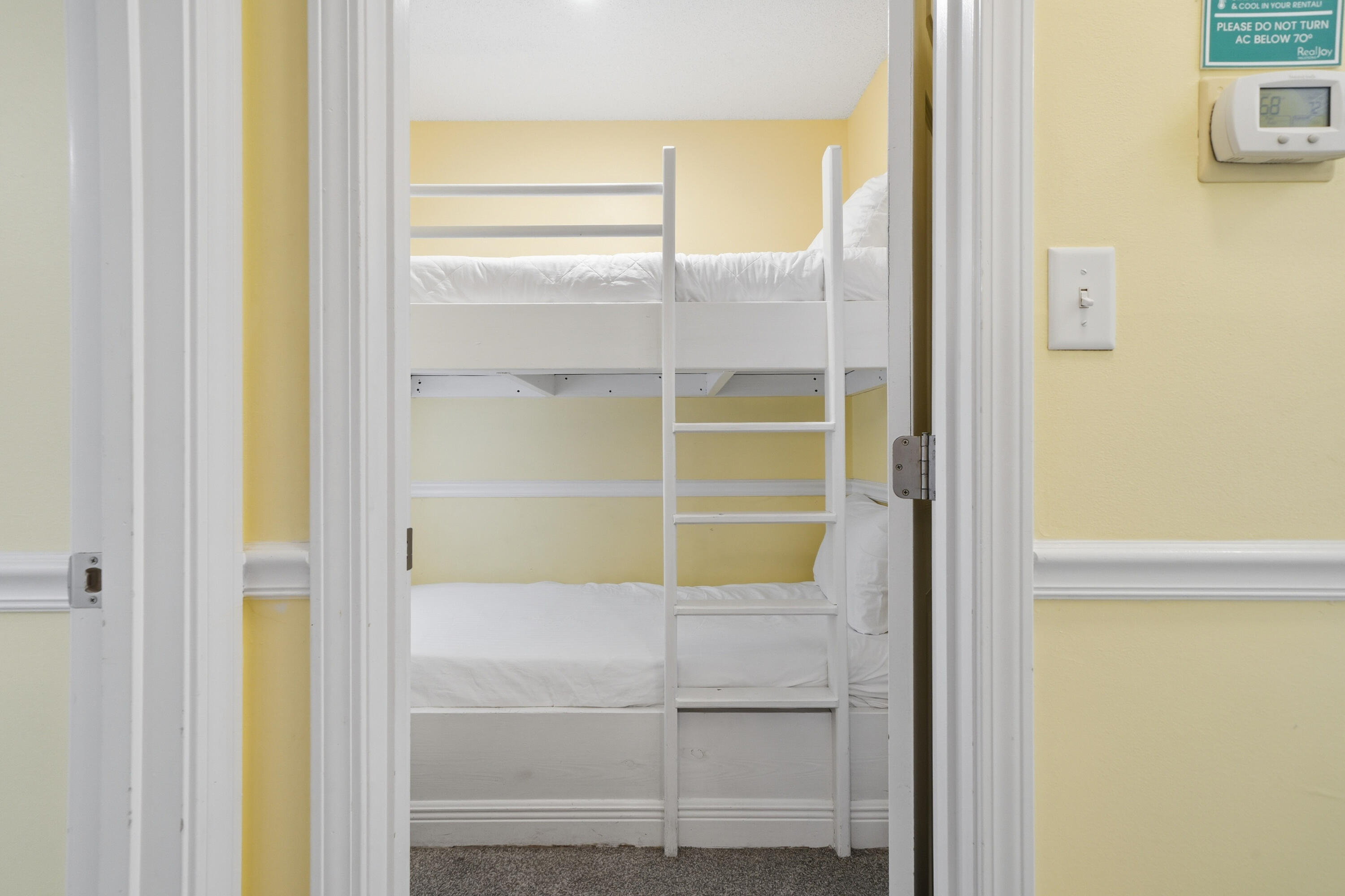 WINDANCER SHORES - Residential