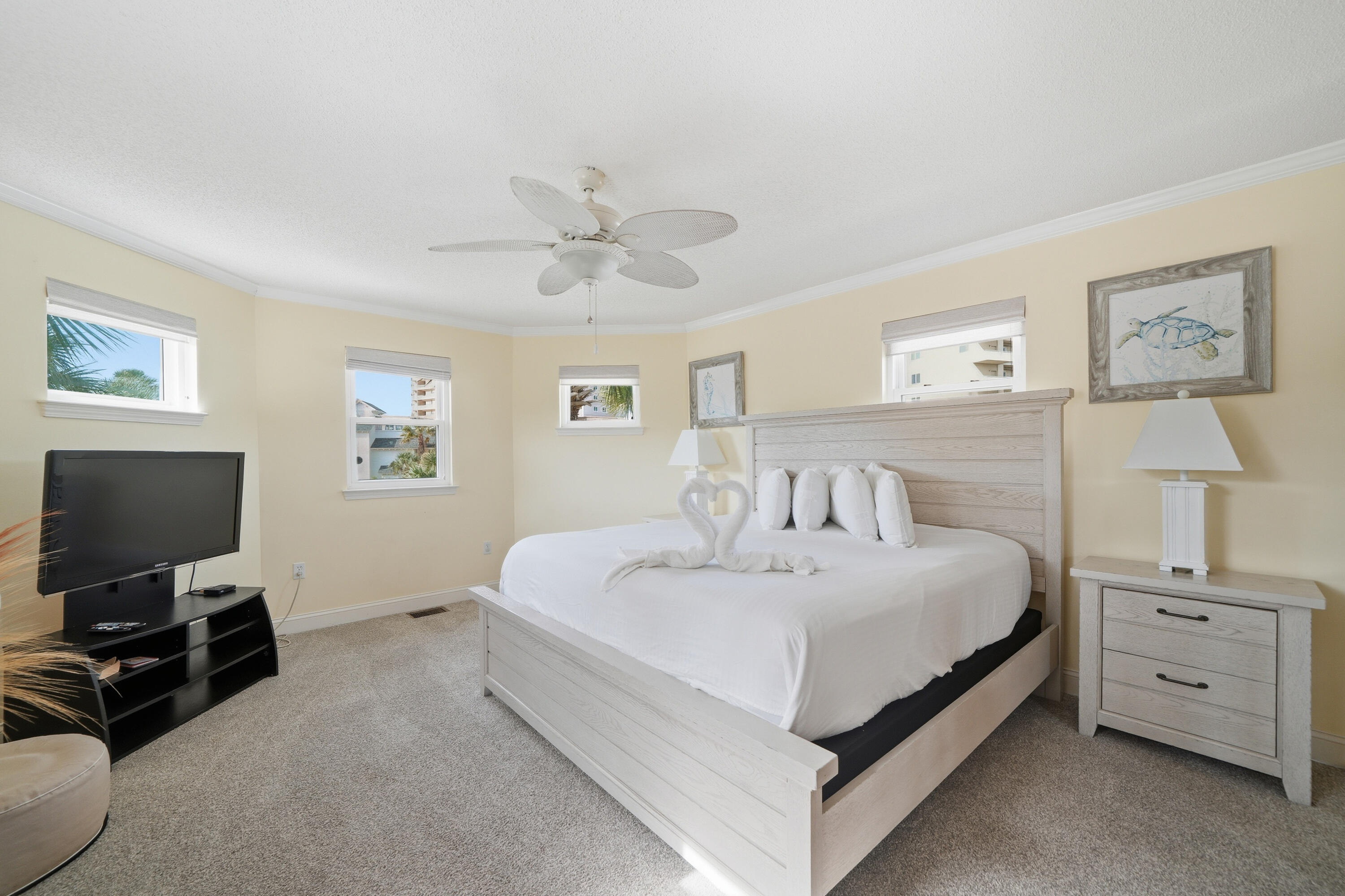 WINDANCER SHORES - Residential