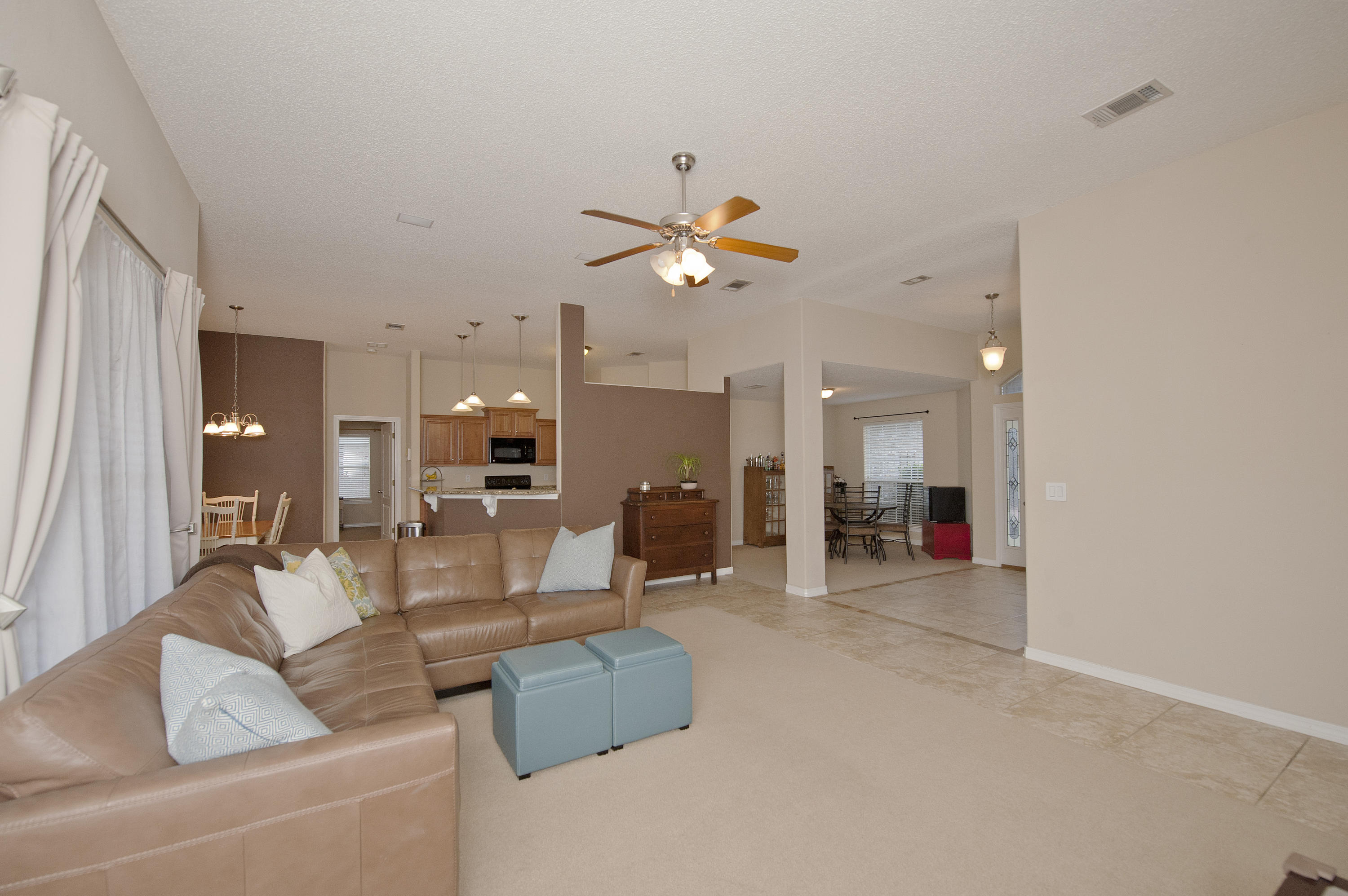 SKY RIDGE ESTATES 1ST ADD - Residential