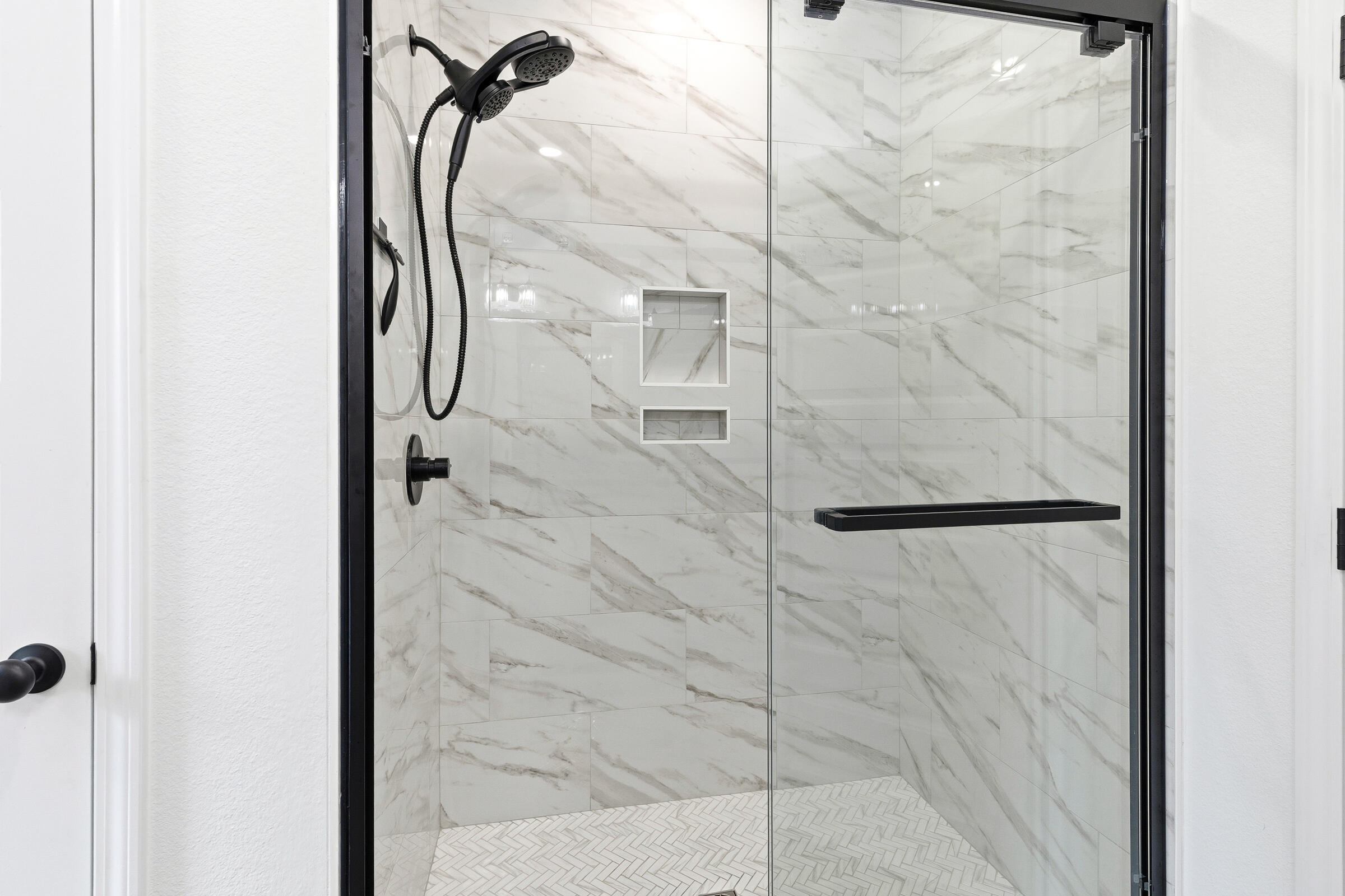 LAGRANGE LANDING - Residential