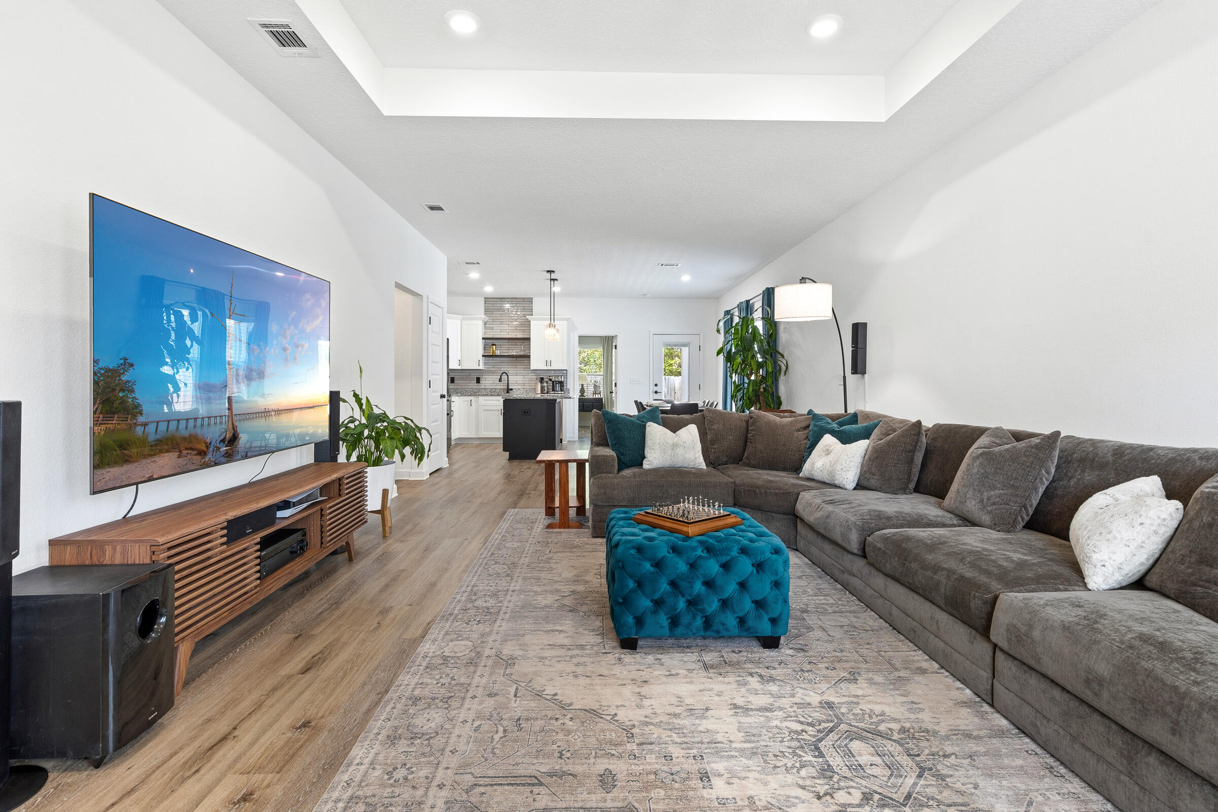 LAGRANGE LANDING - Residential