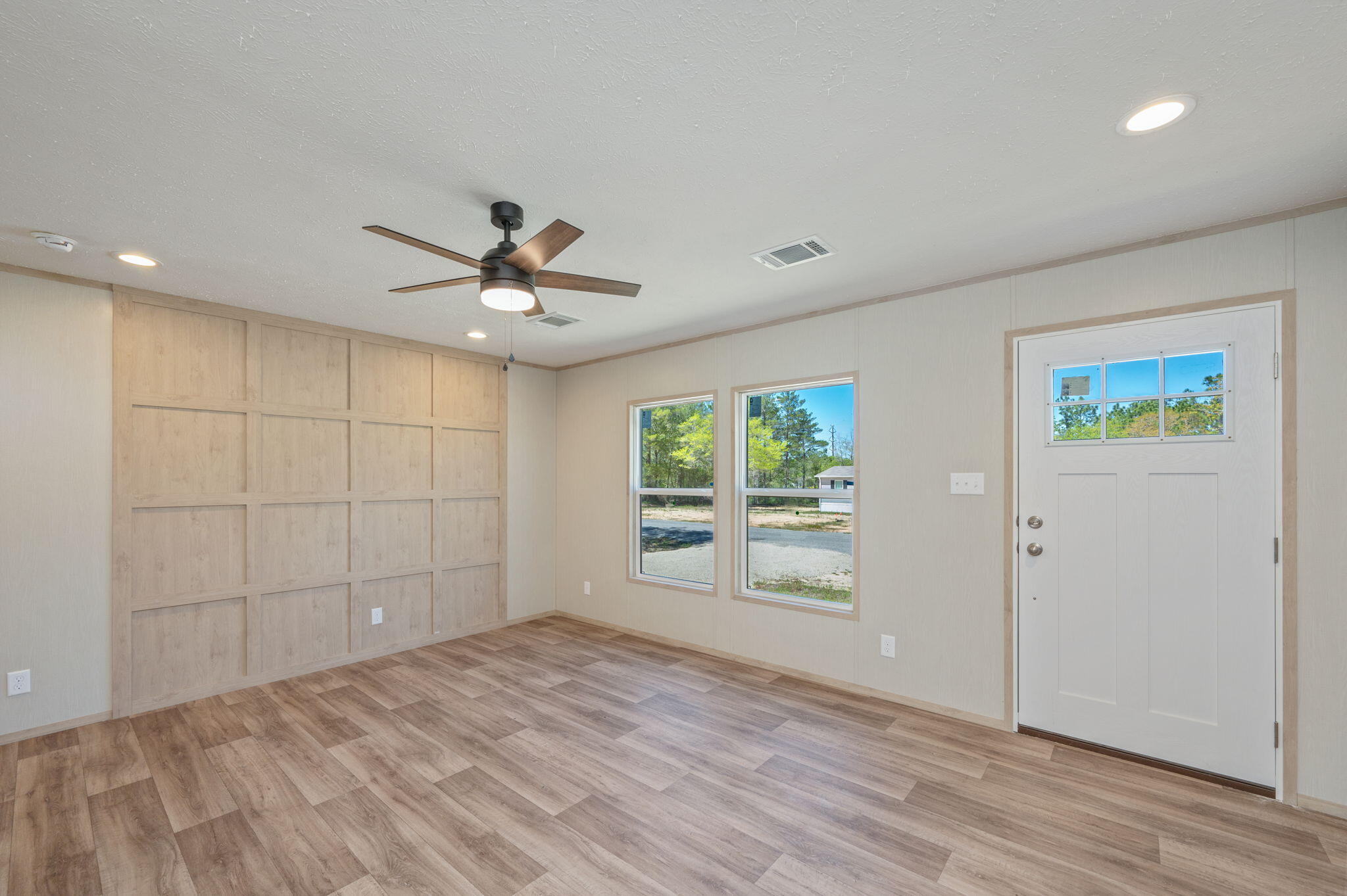 OAKWOOD HILLS UNIT 1 - Residential