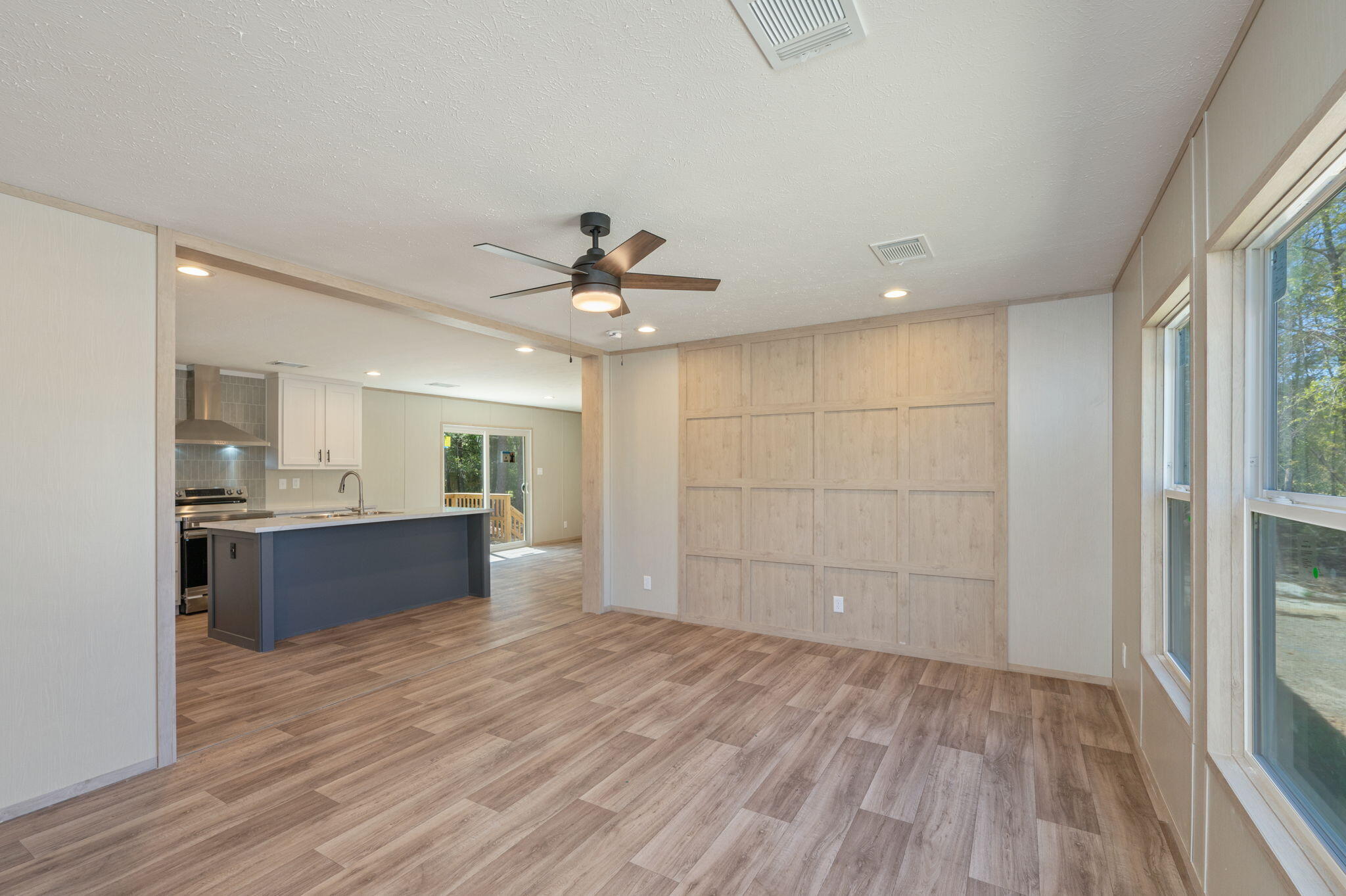 OAKWOOD HILLS UNIT 1 - Residential