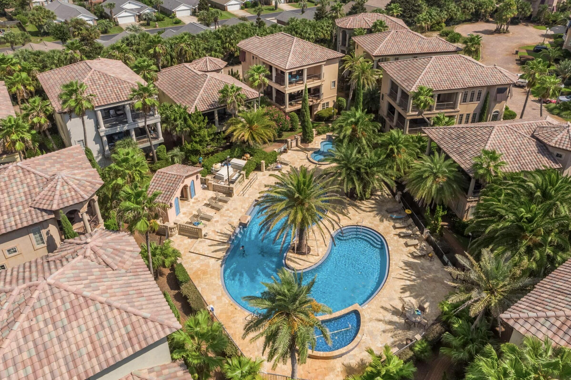 SAINT TROPEZ - Residential