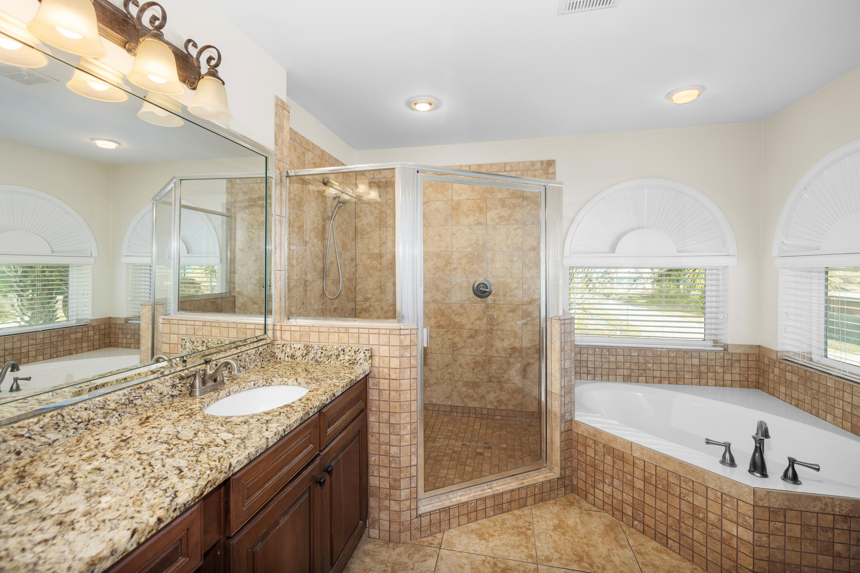 BAYWALK LANDING - Residential