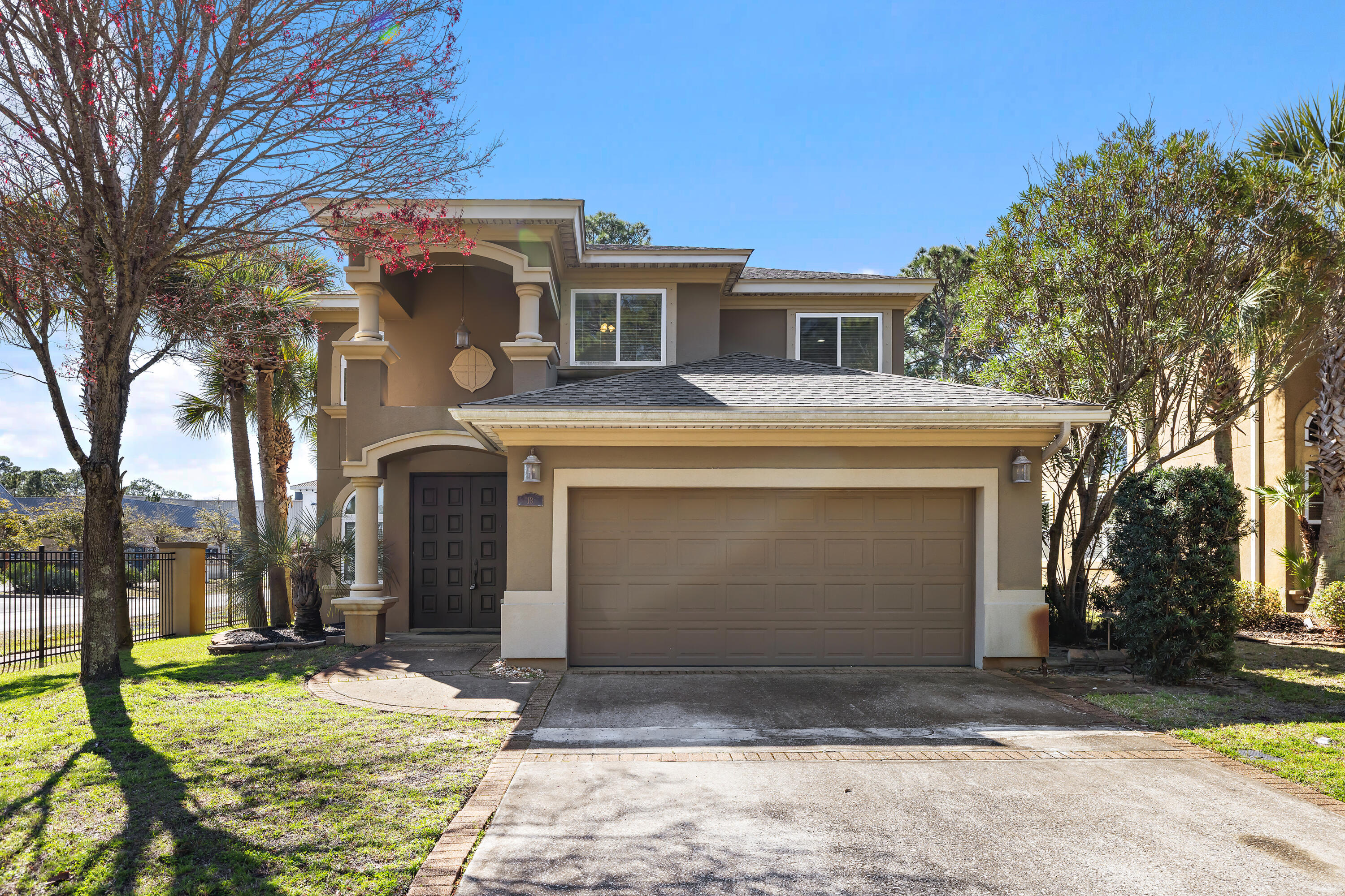 BAYWALK LANDING - Residential