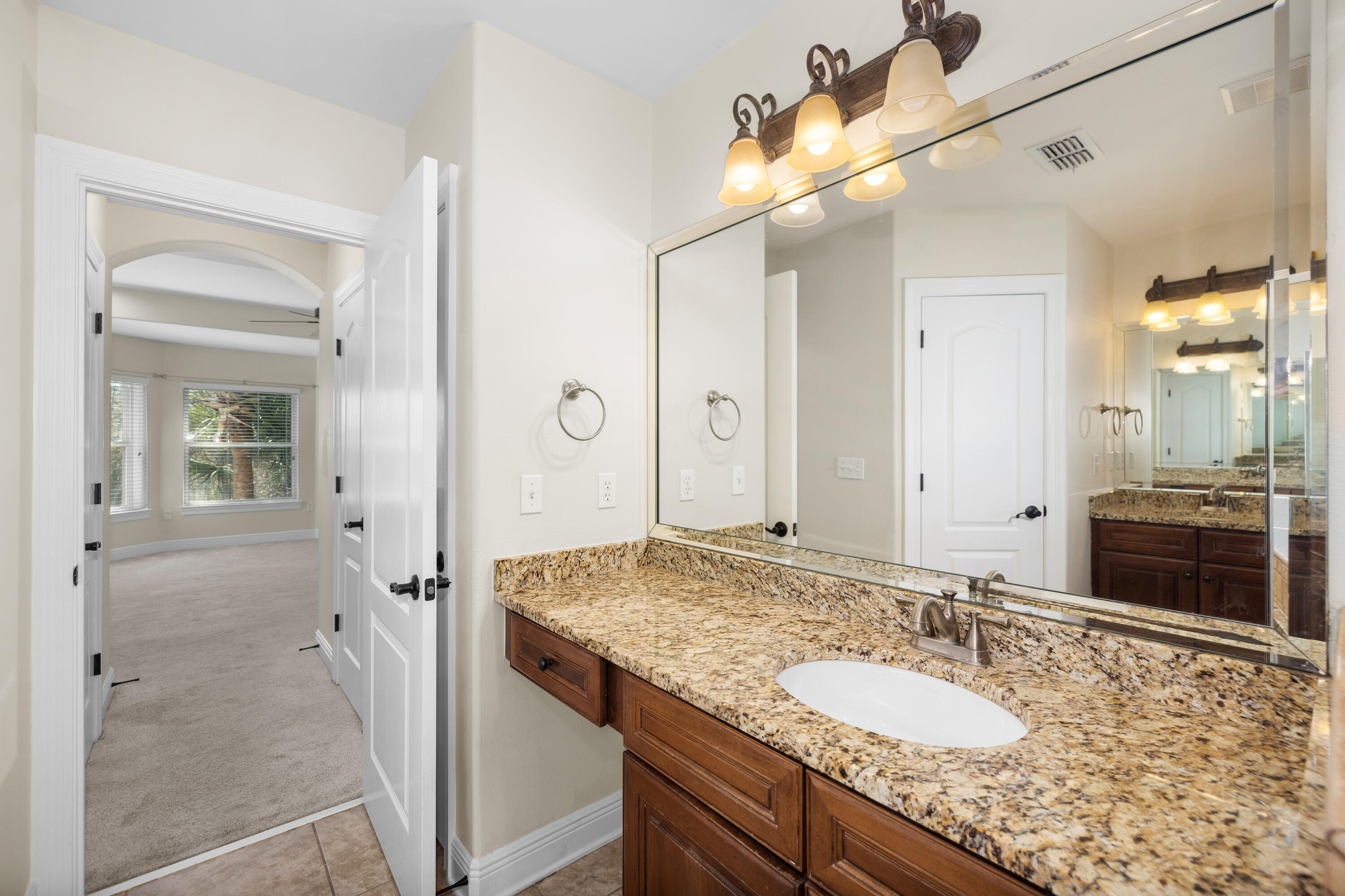 BAYWALK LANDING - Residential