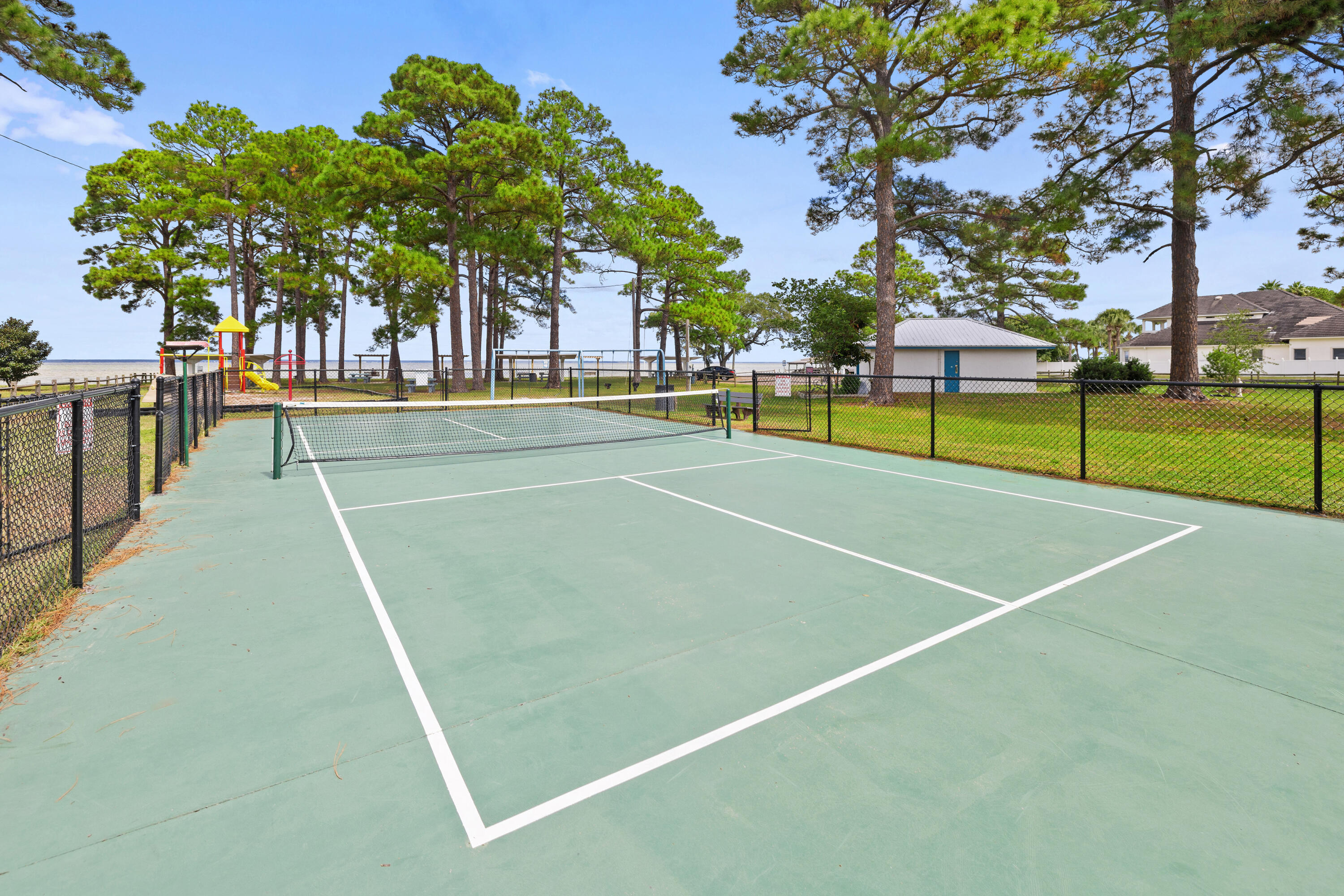 BAYWALK LANDING - Residential