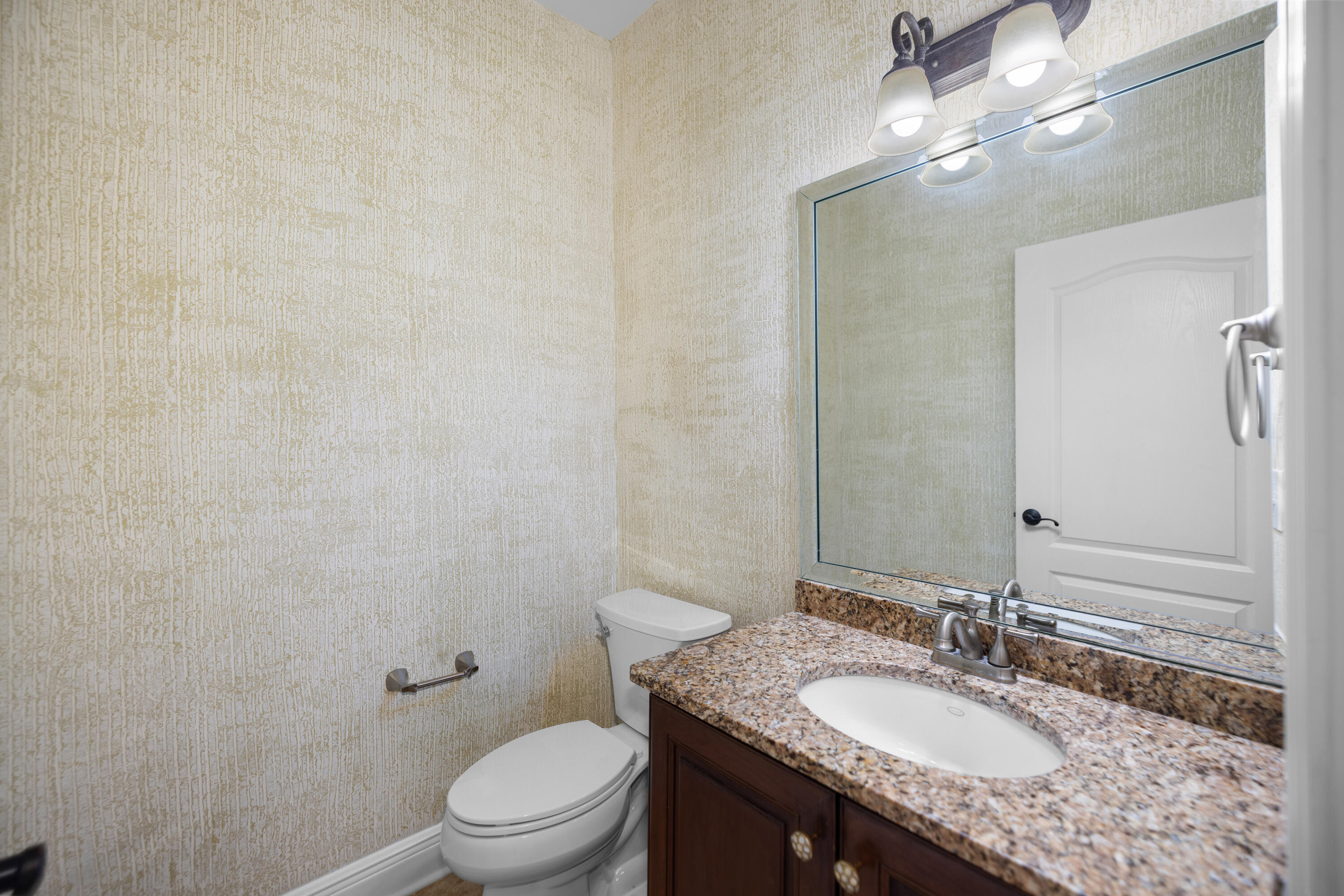 BAYWALK LANDING - Residential