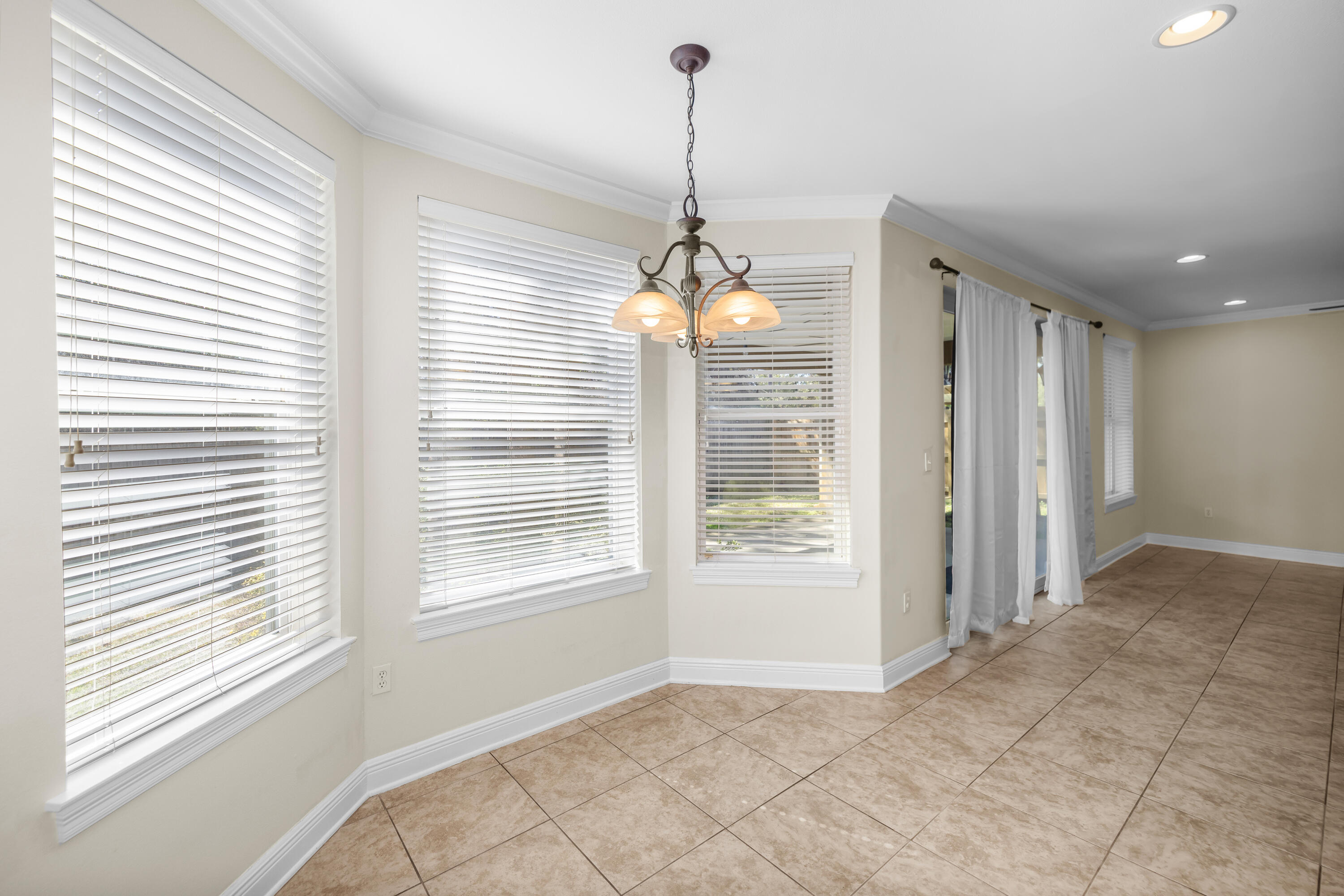 BAYWALK LANDING - Residential