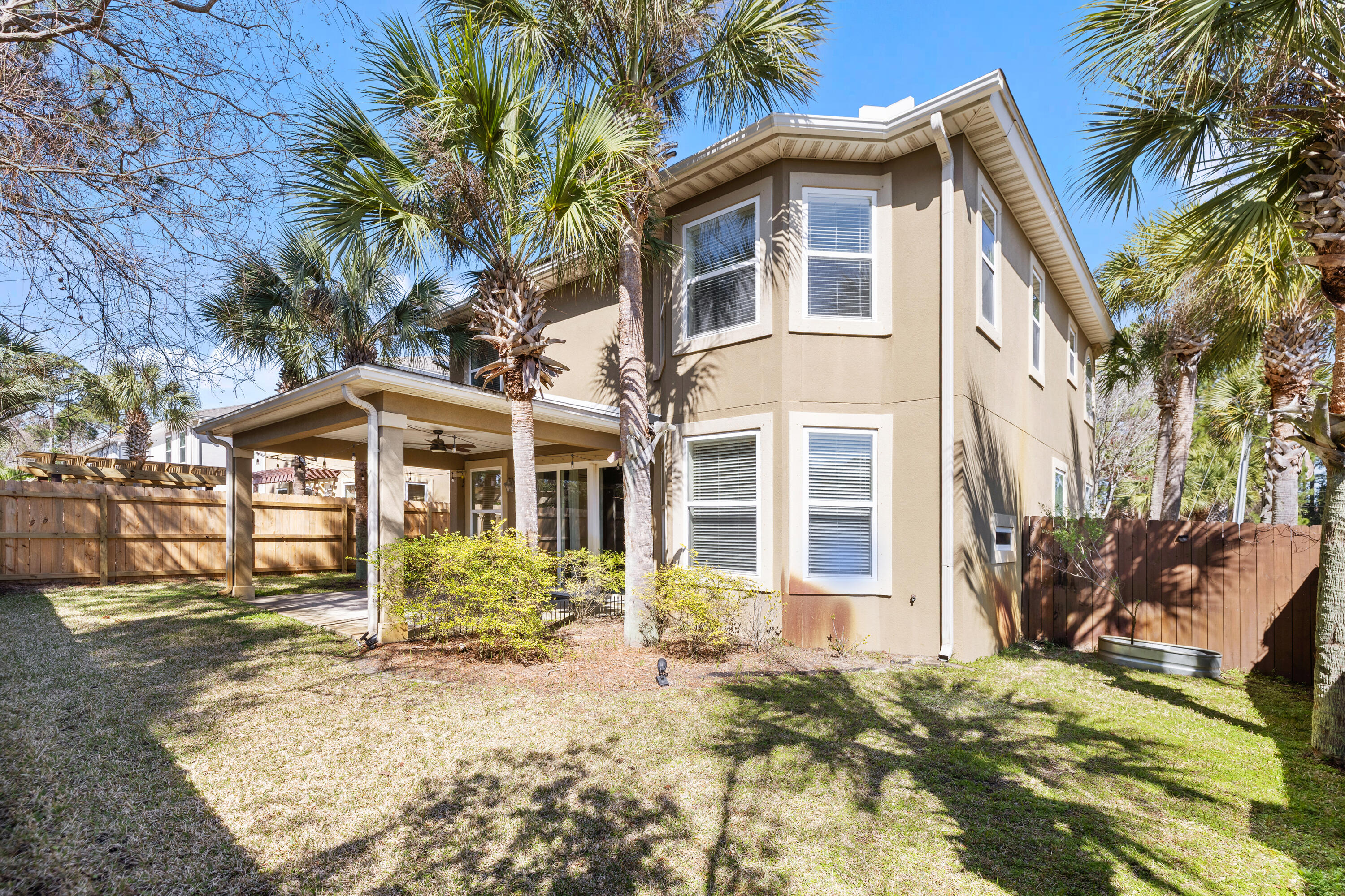 BAYWALK LANDING - Residential