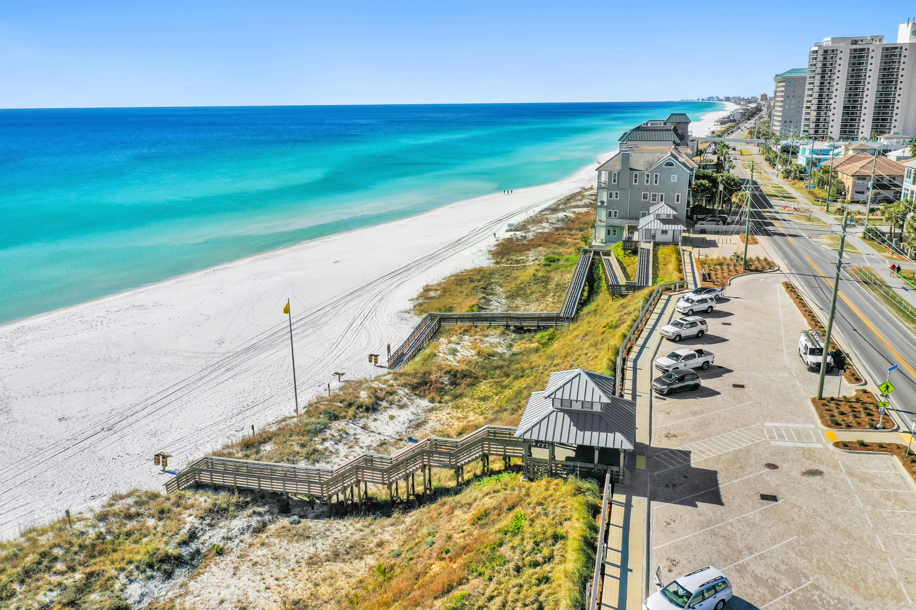 BAYWALK LANDING - Residential