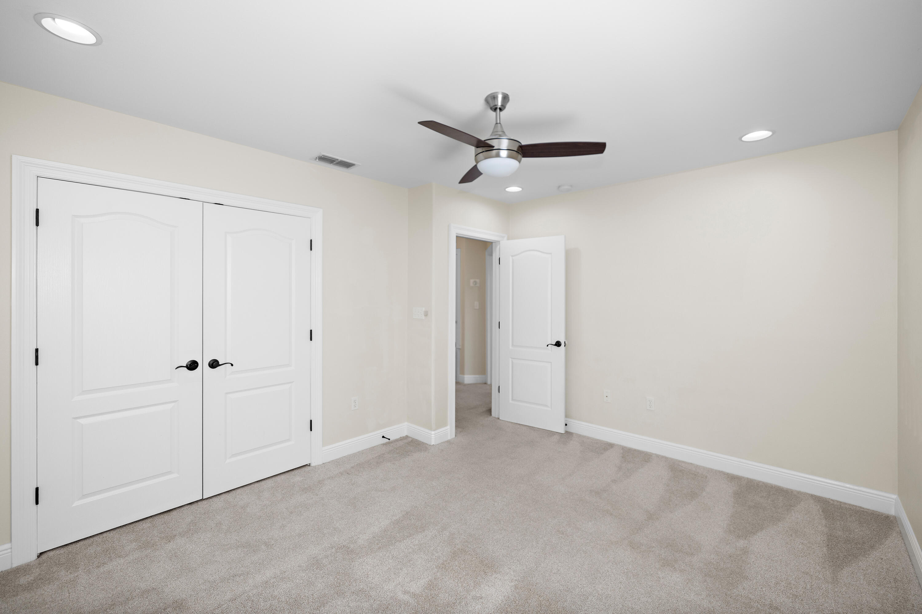 BAYWALK LANDING - Residential