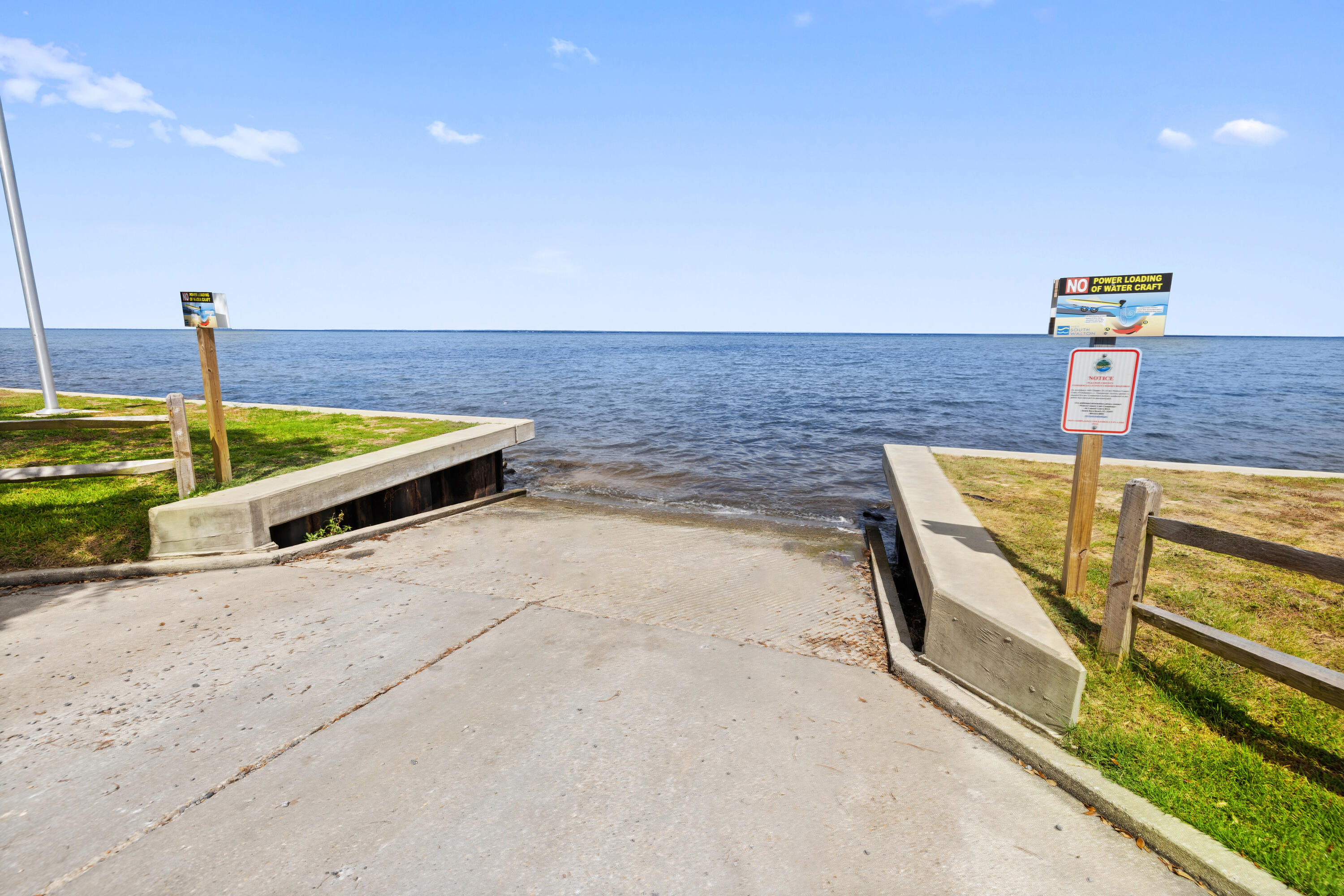 BAYWALK LANDING - Residential