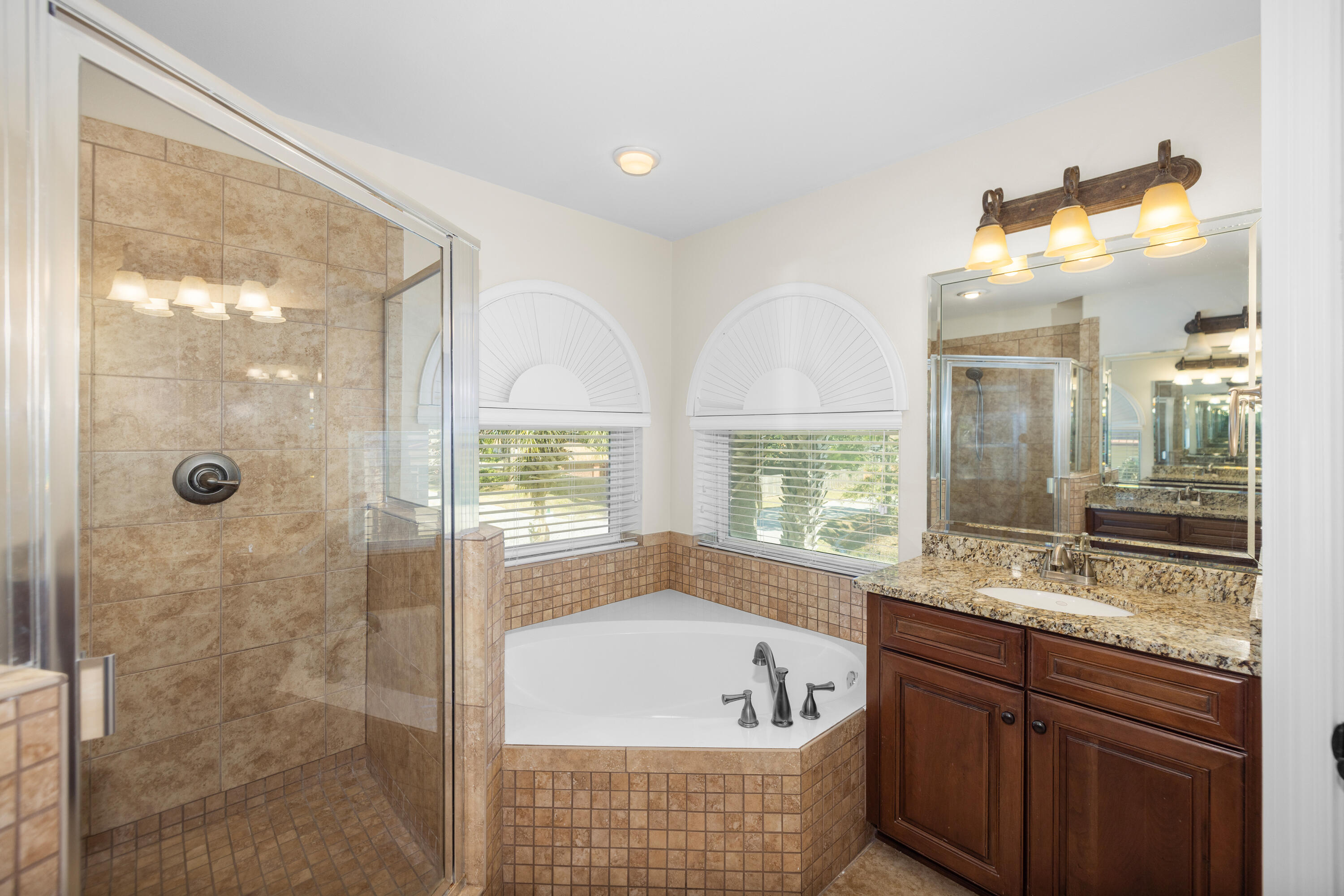 BAYWALK LANDING - Residential