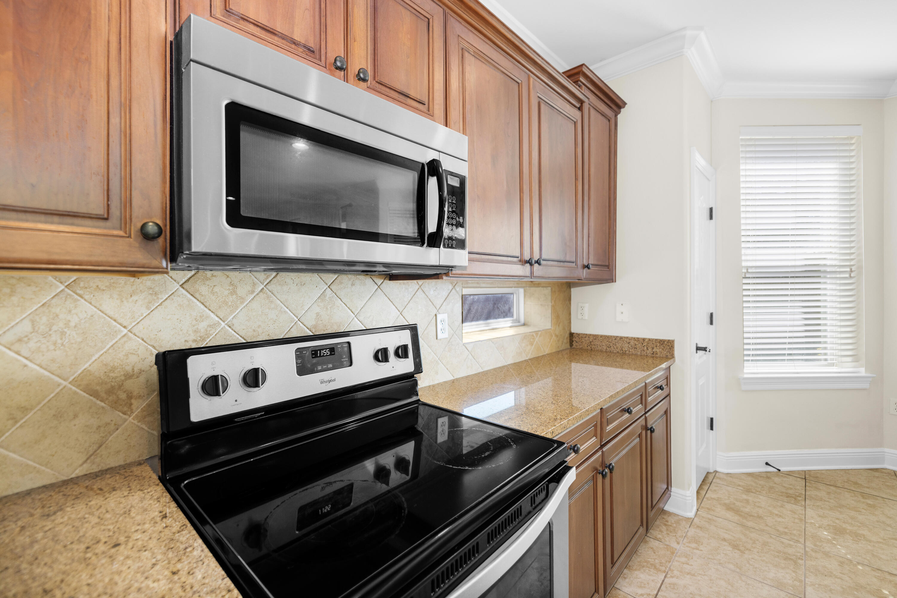 BAYWALK LANDING - Residential