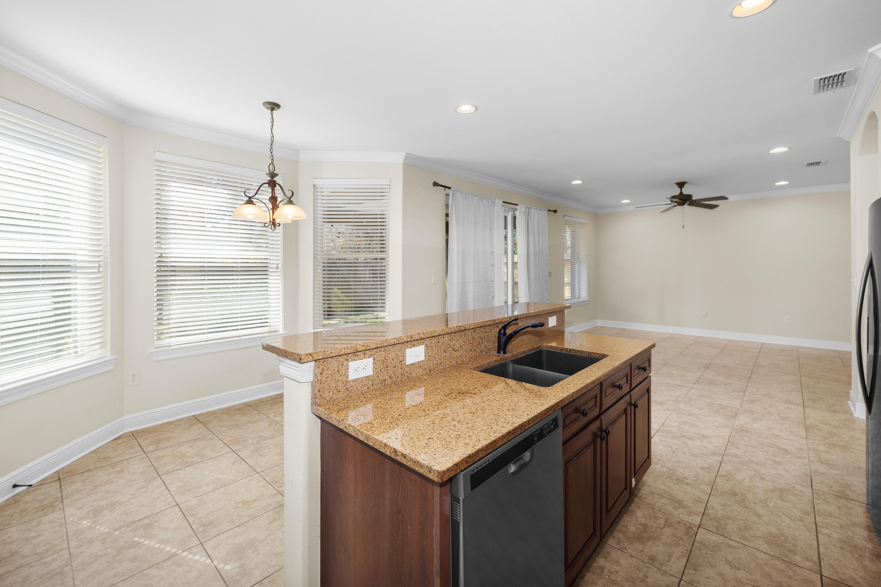 BAYWALK LANDING - Residential