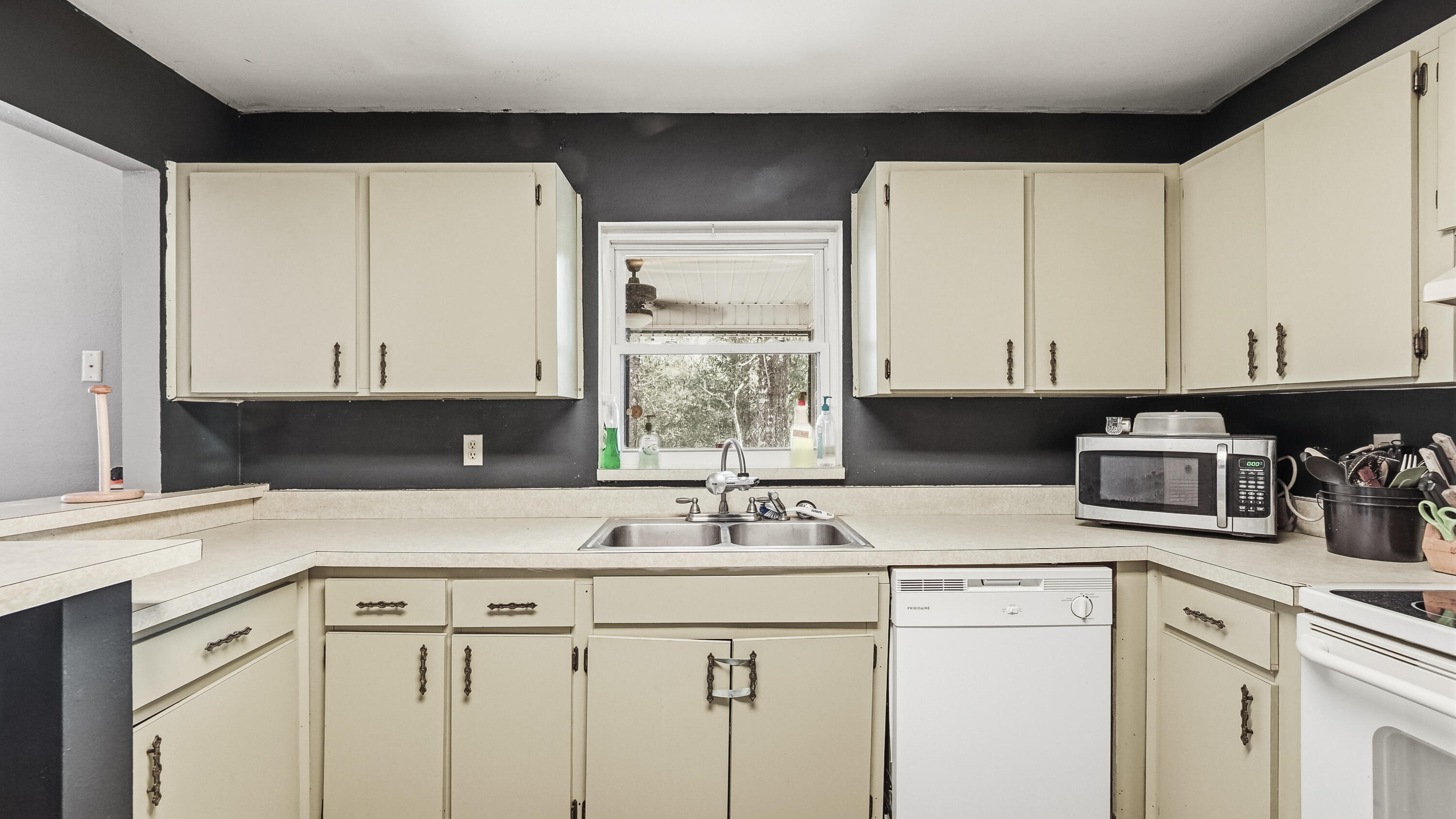 SUNNY HILLS SD - Residential