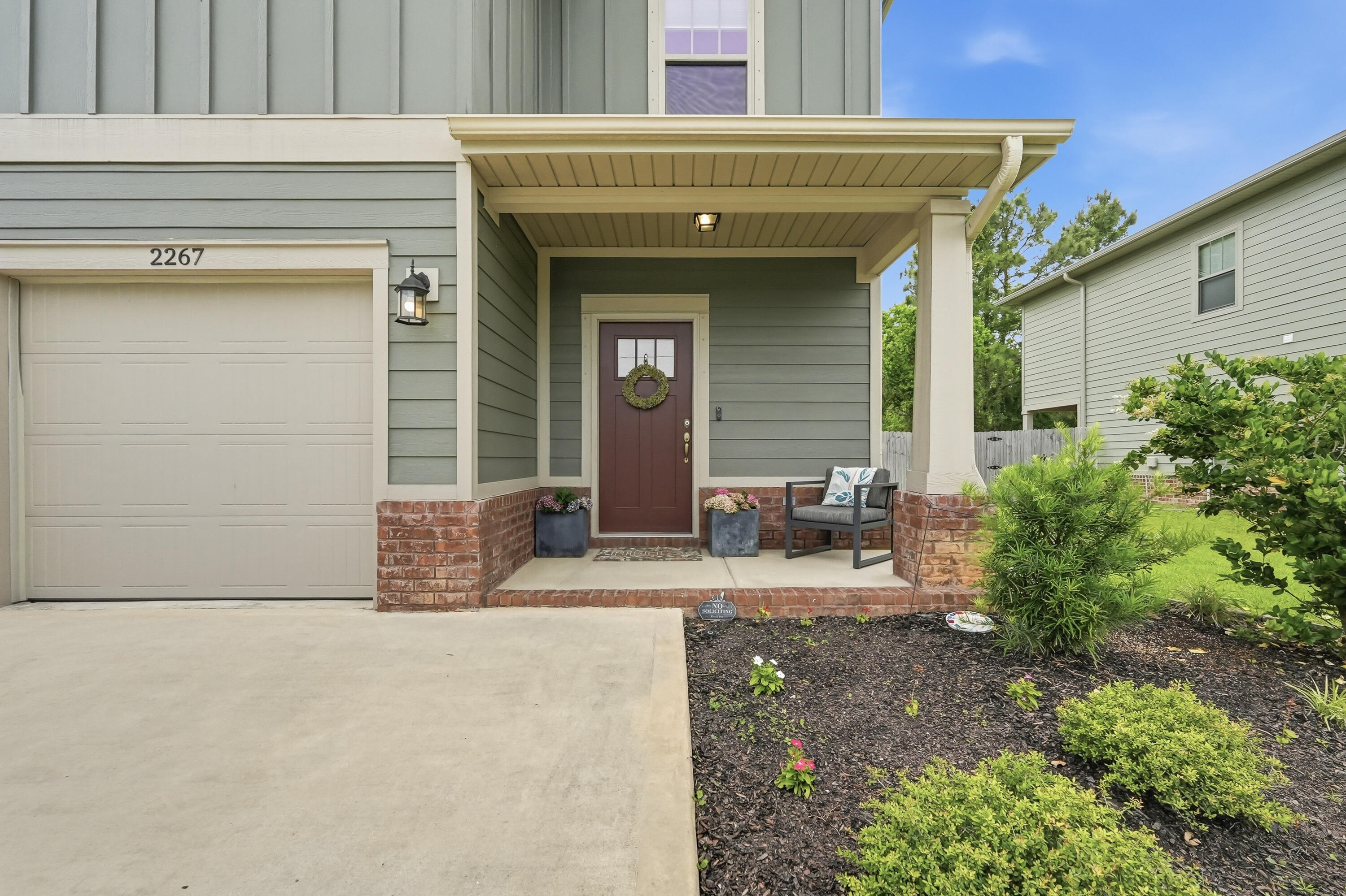 CRESCENT SHORES - Residential