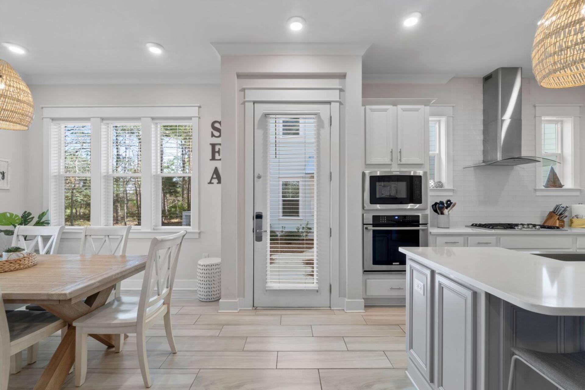 146 E Pine Lands Loop UNIT B