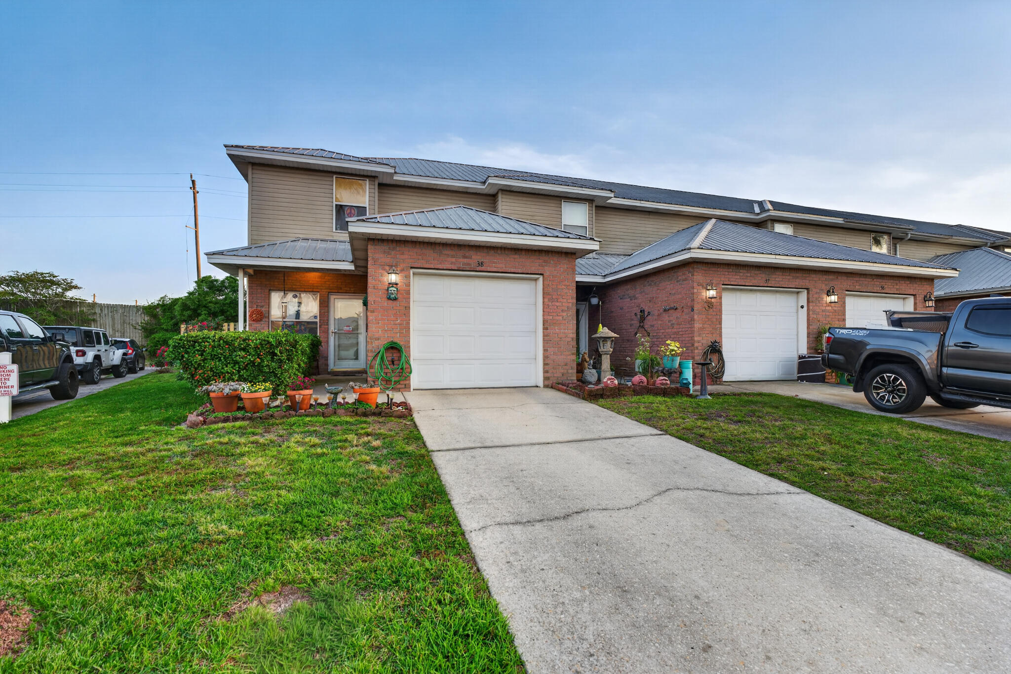 MAGNOLIA PARK - Residential