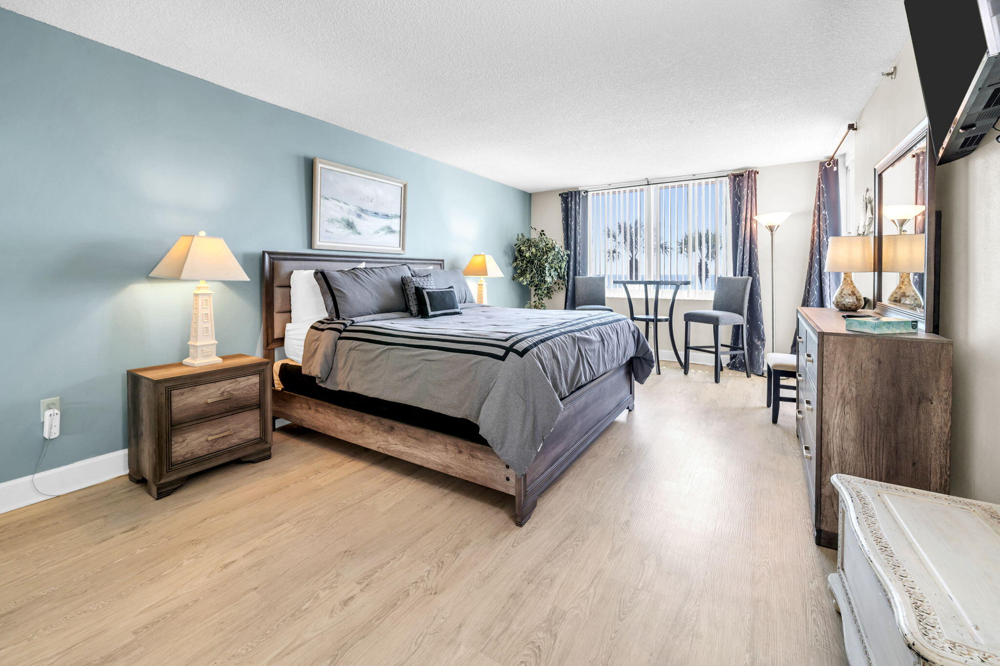 BREAKERS OF FWB PH 2 - Residential
