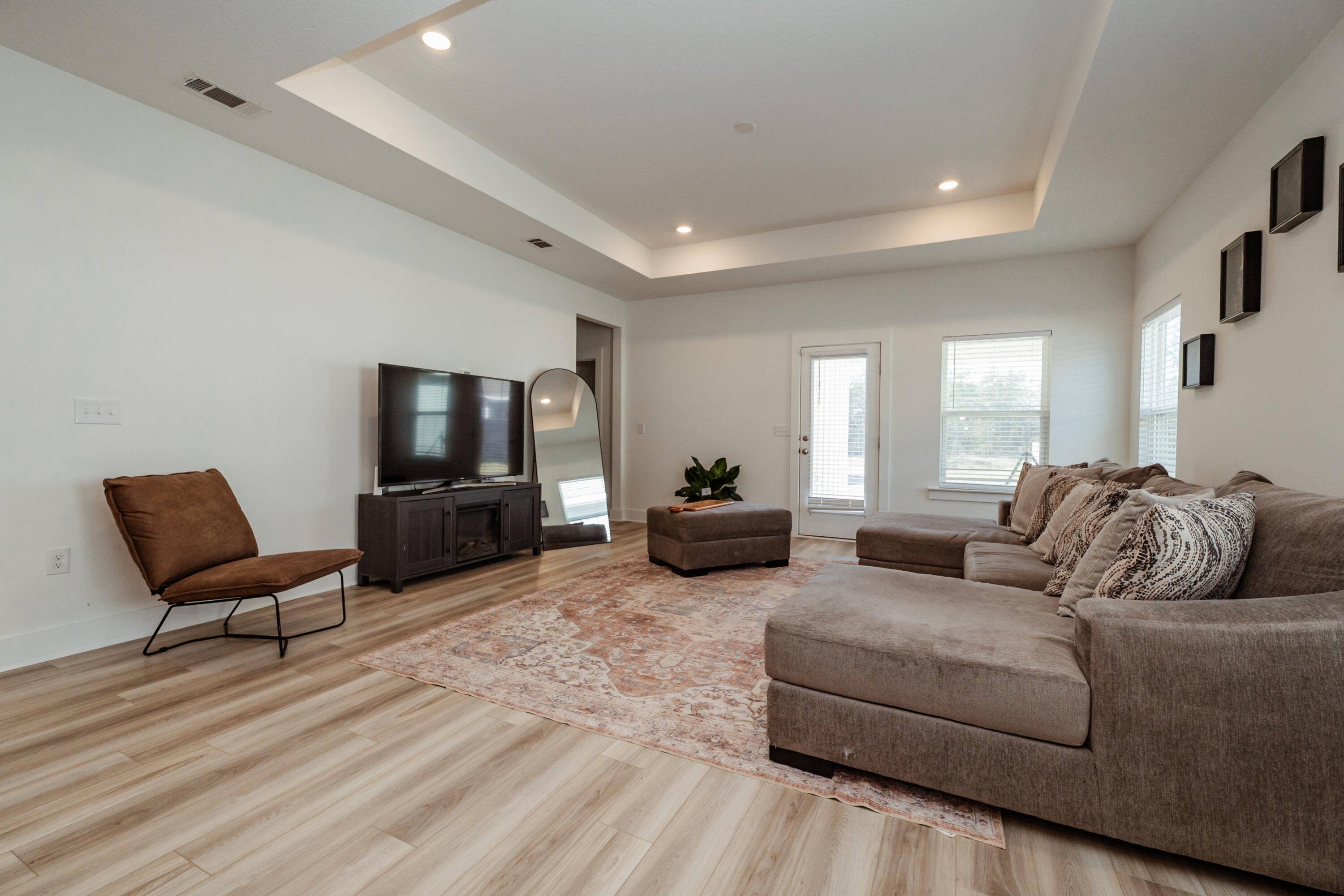 MAGNOLIA CREEK PHASE 2 - Residential Lease